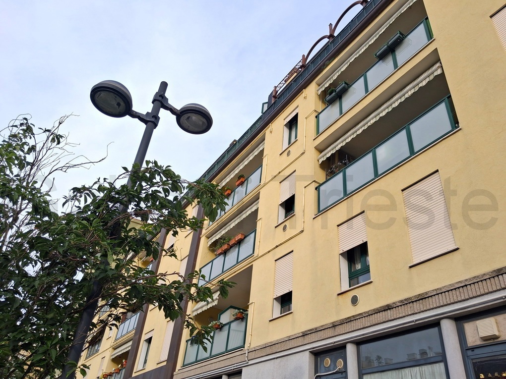 Trilocale arredato in affitto a Trieste