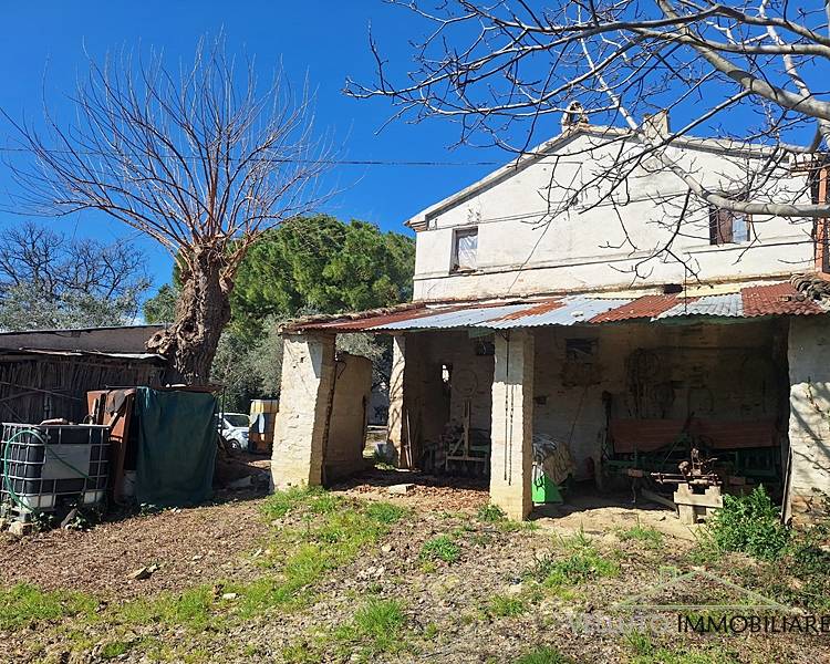 Casa Abbinata Ad Un Lato in vendita a Senigallia, Filetto
