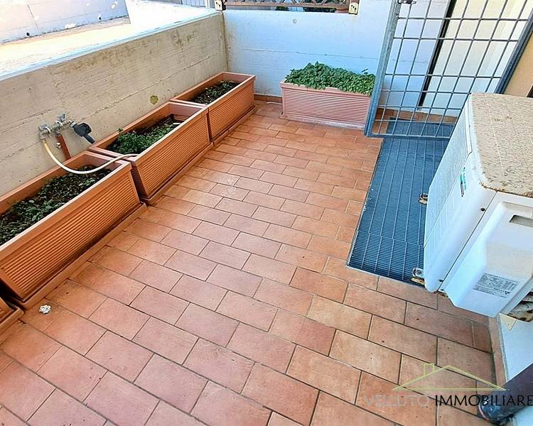 Appartamento ingresso indipendente in vendita a Senigallia, Cesano