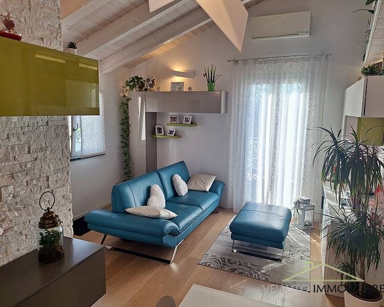 Attico in vendita a Senigallia, Zona Borgo Molino