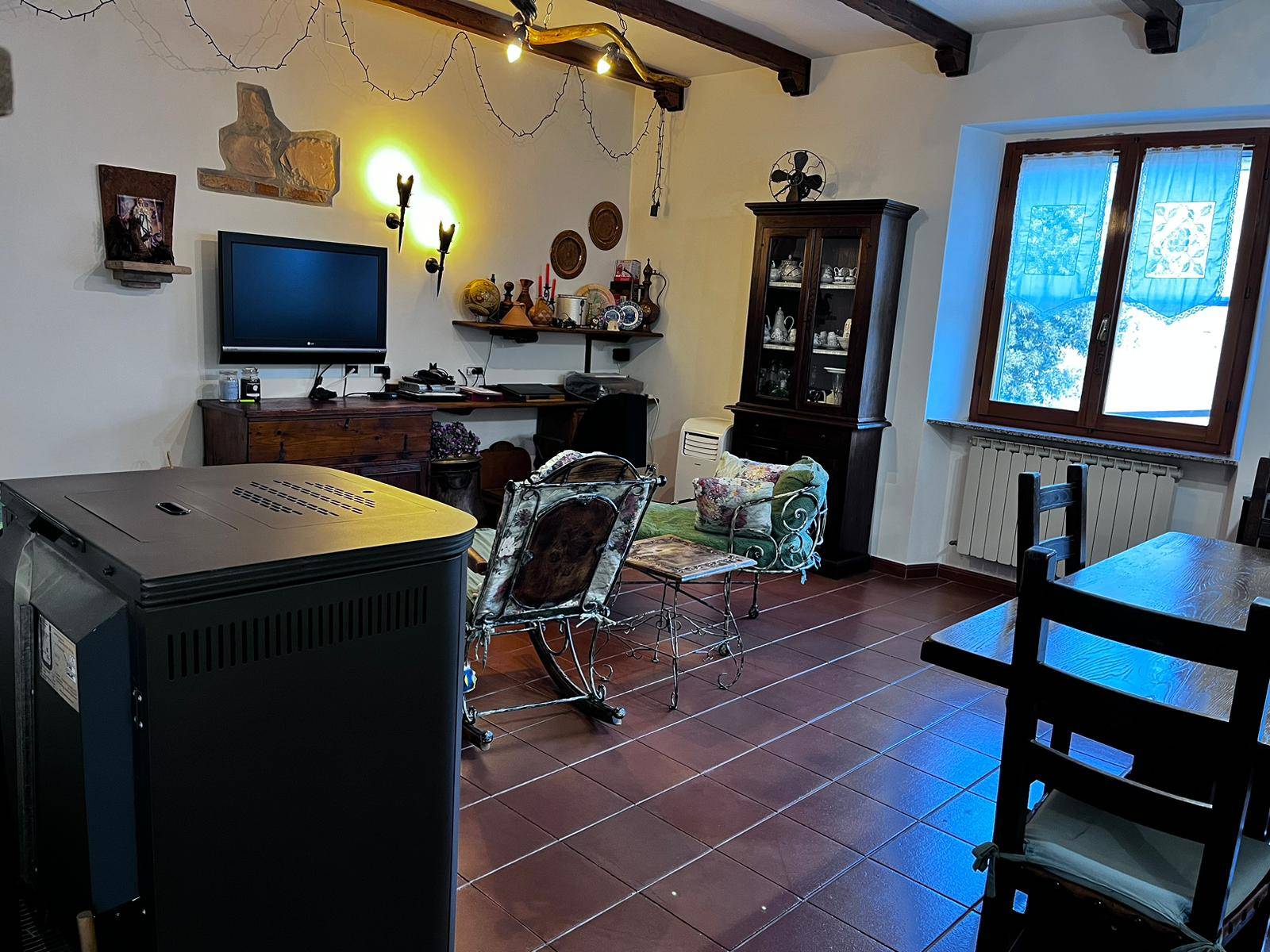 Casa singola in vendita a Sassoferrato, Frazioni Periferiche