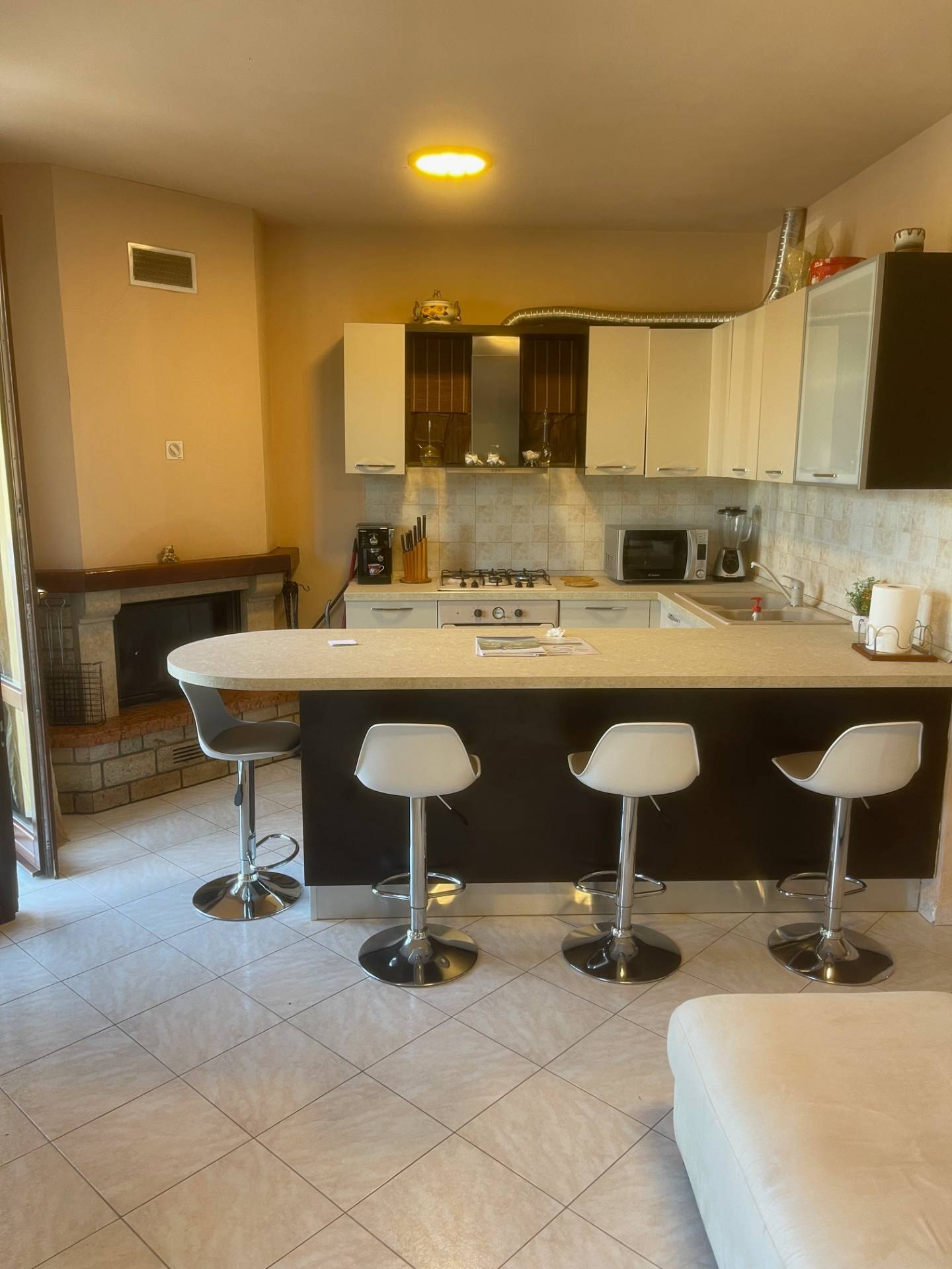 Appartamento in vendita a Genga