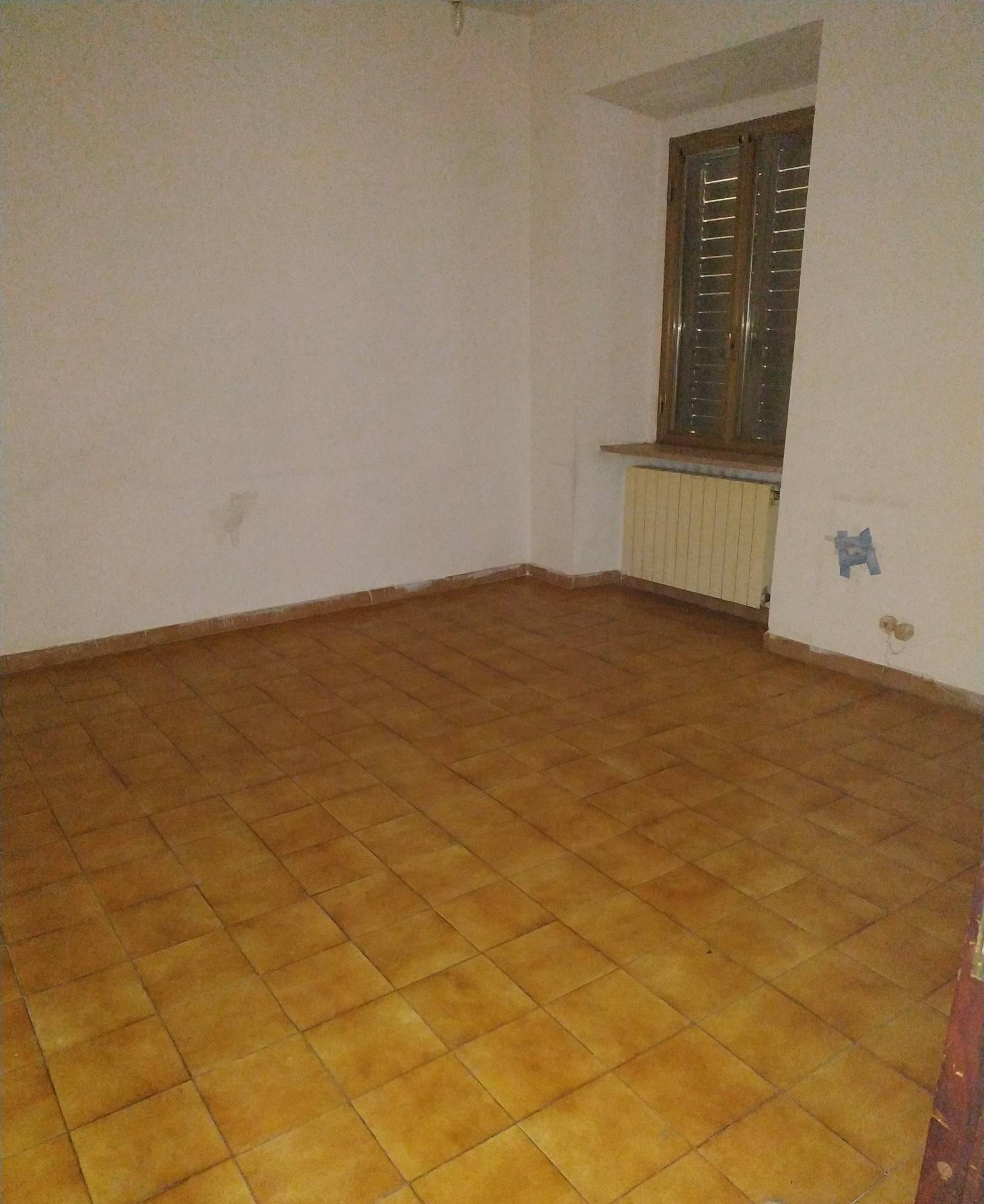 Appartamento in vendita a Genga