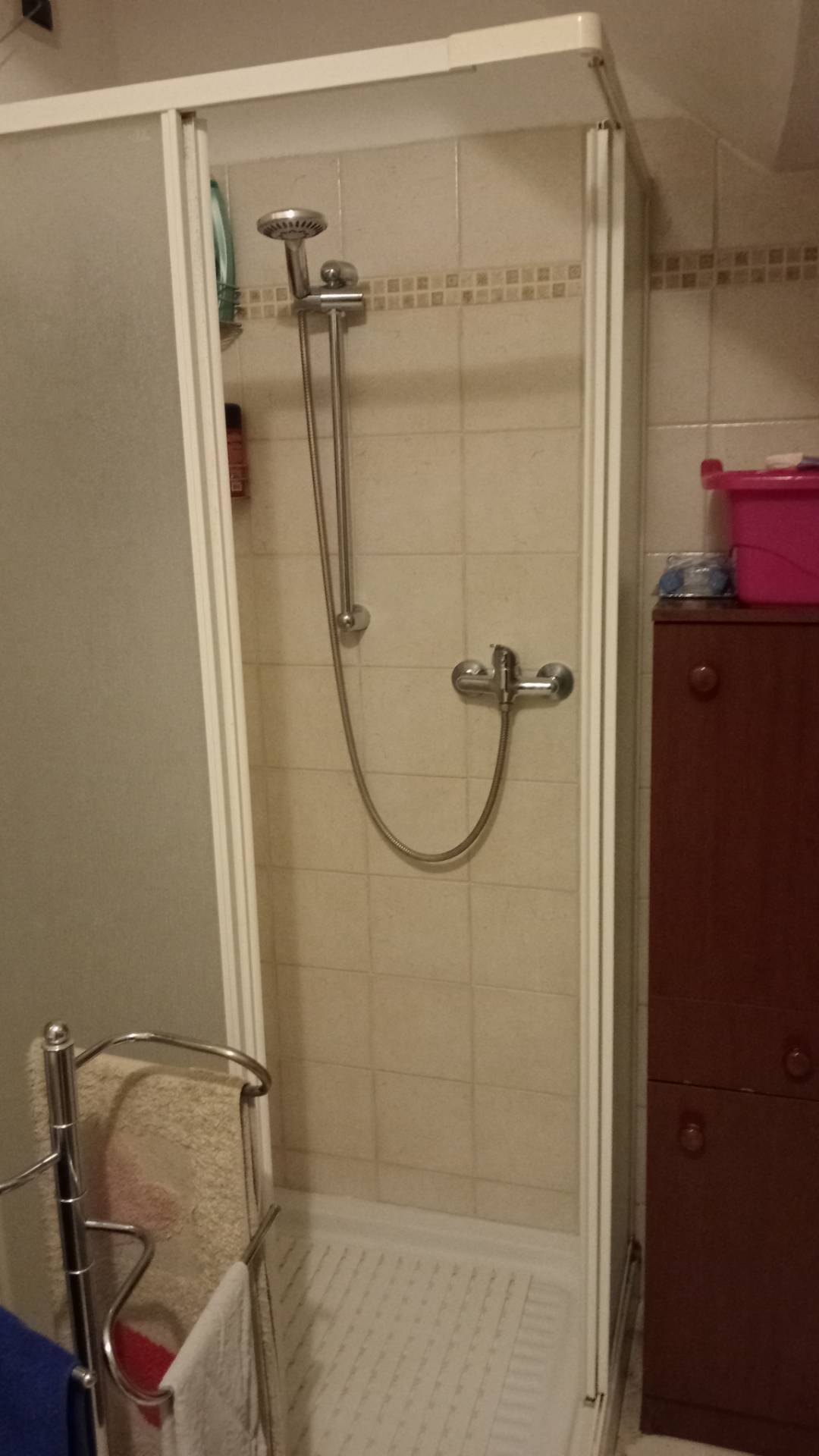 Ingresso autonomo in vendita a Fabriano, Piano