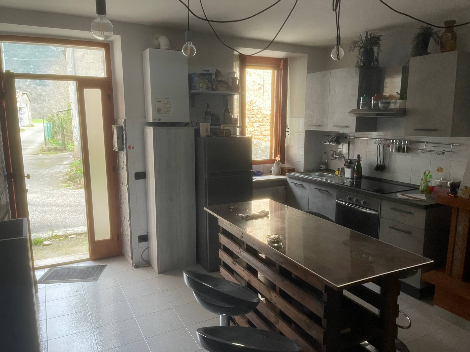 Villette a schiera in vendita a Genga