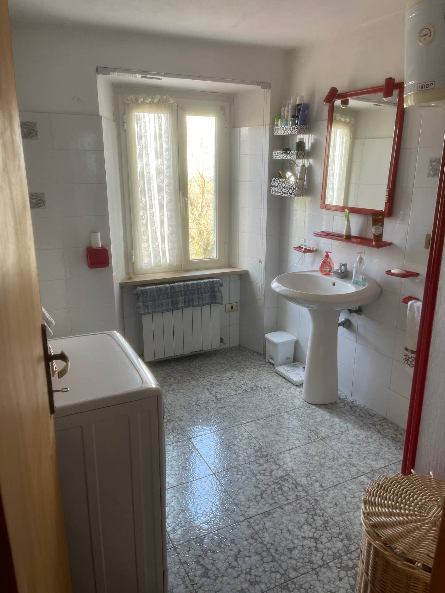 Ingresso autonomo in vendita a Sassoferrato, Frazioni Periferiche