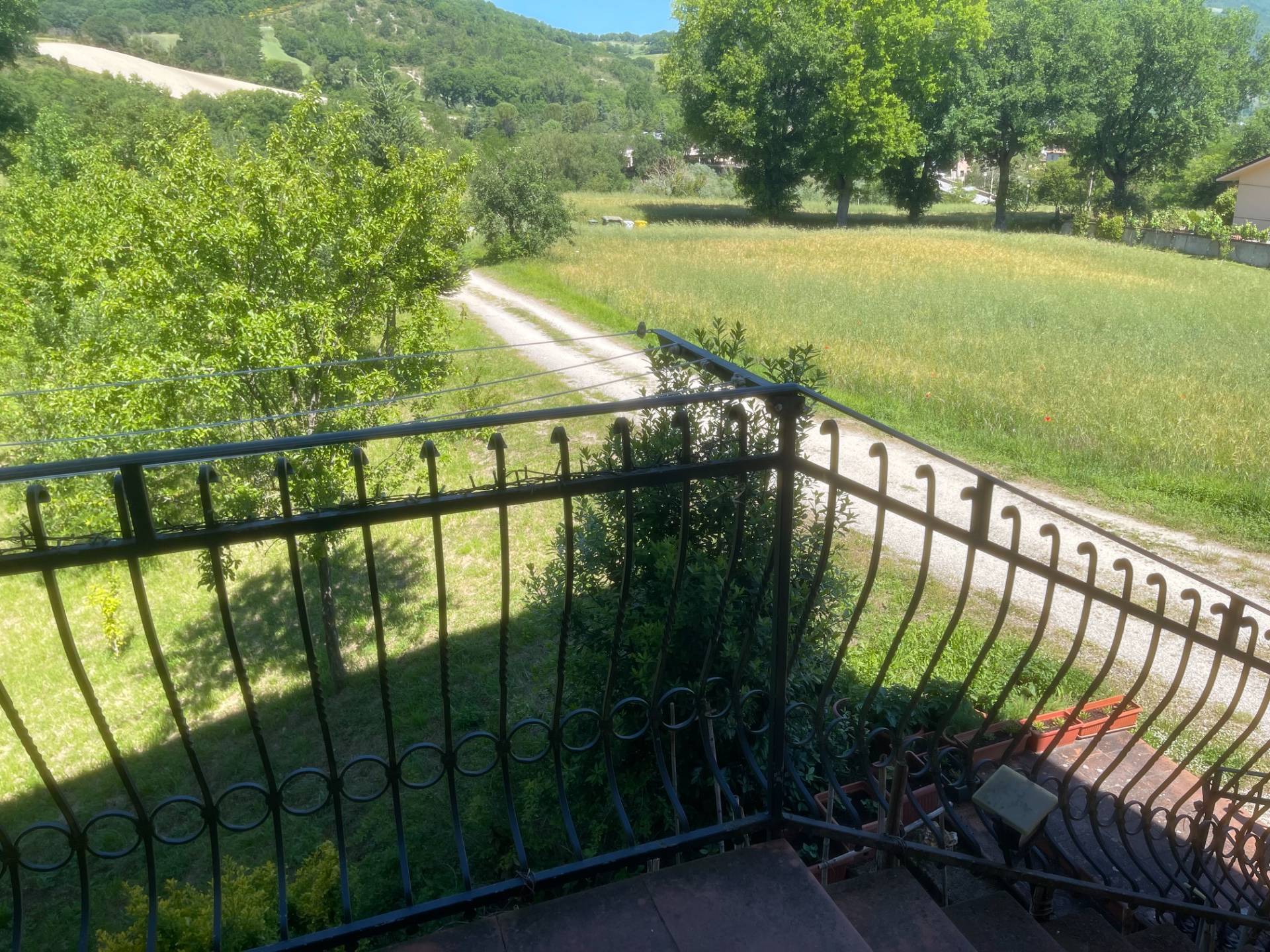 Villette a schiera in vendita a Genga