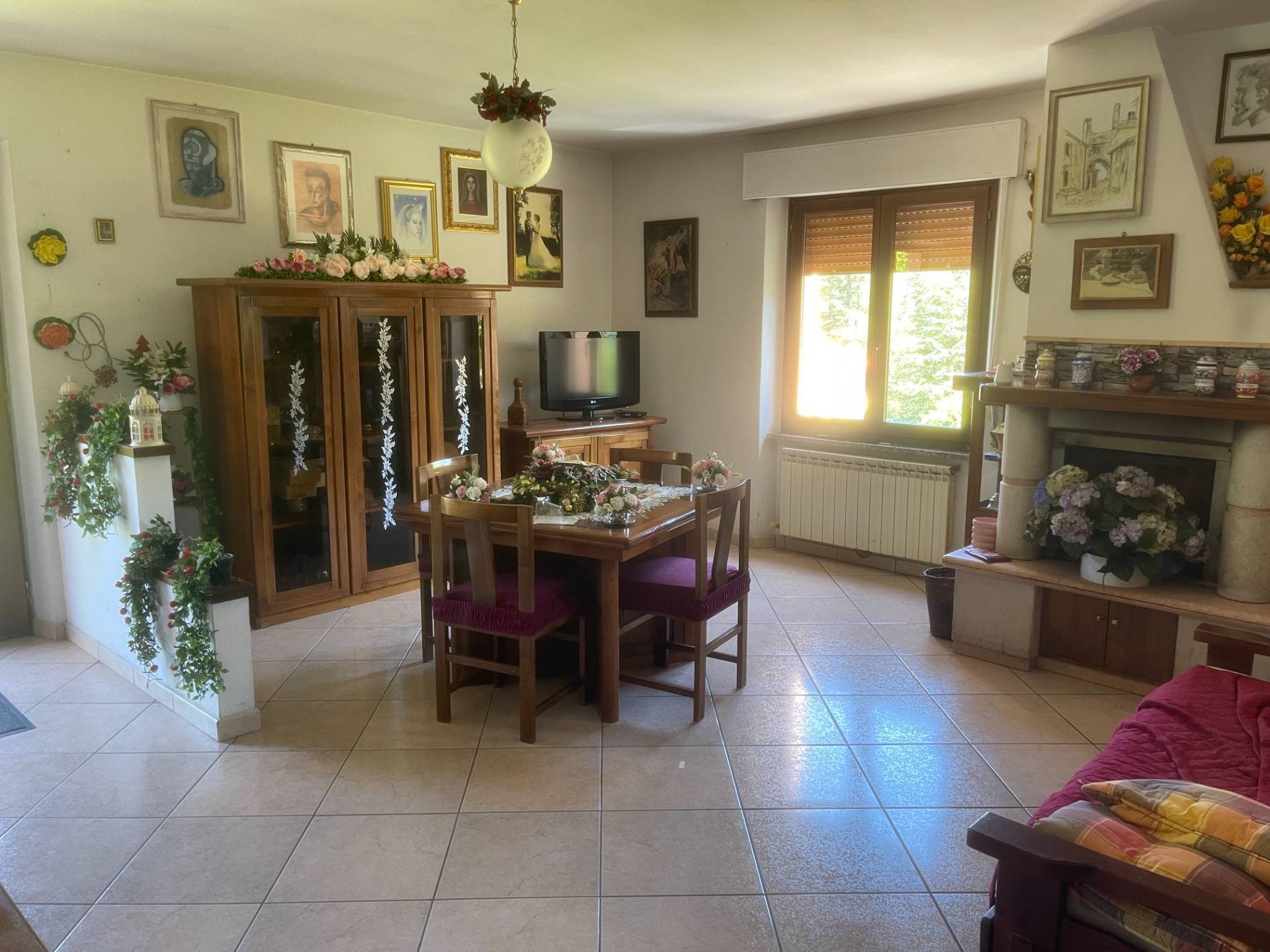 Villette a schiera in vendita a Genga
