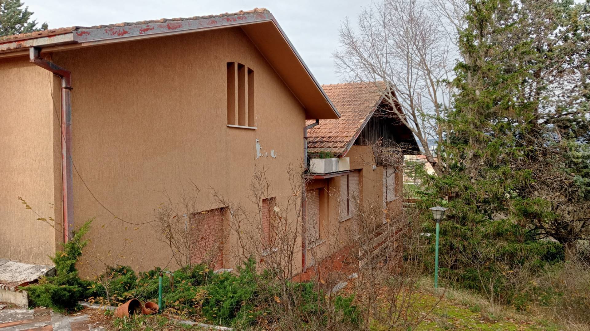 Villa in vendita a Sassoferrato, Frazioni Periferiche