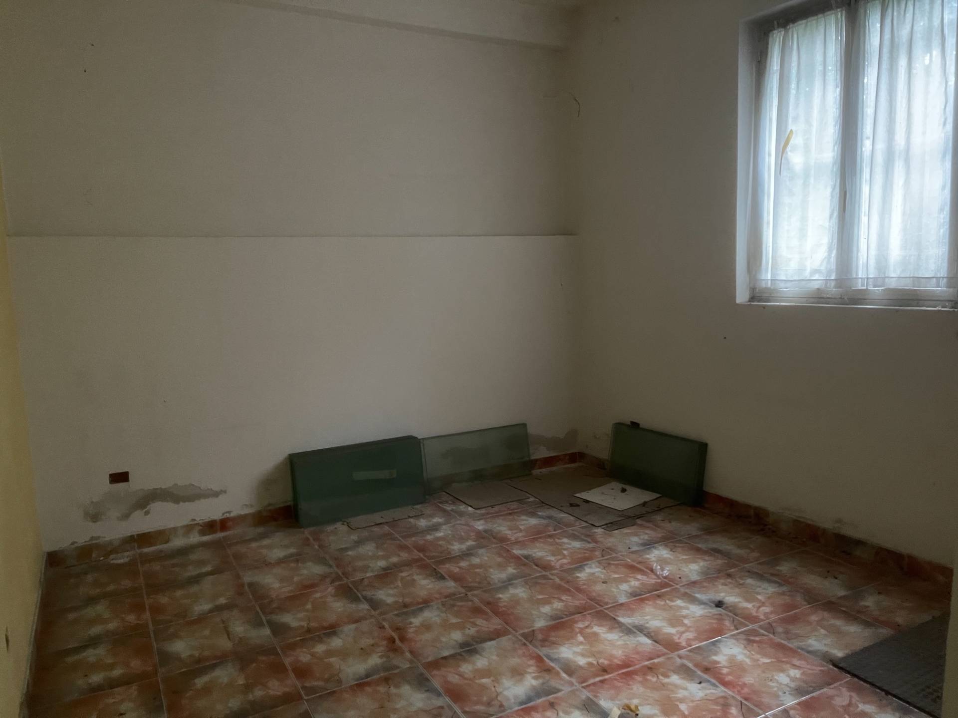 Box o garage in vendita a Fabriano, Borgo Centro Storico