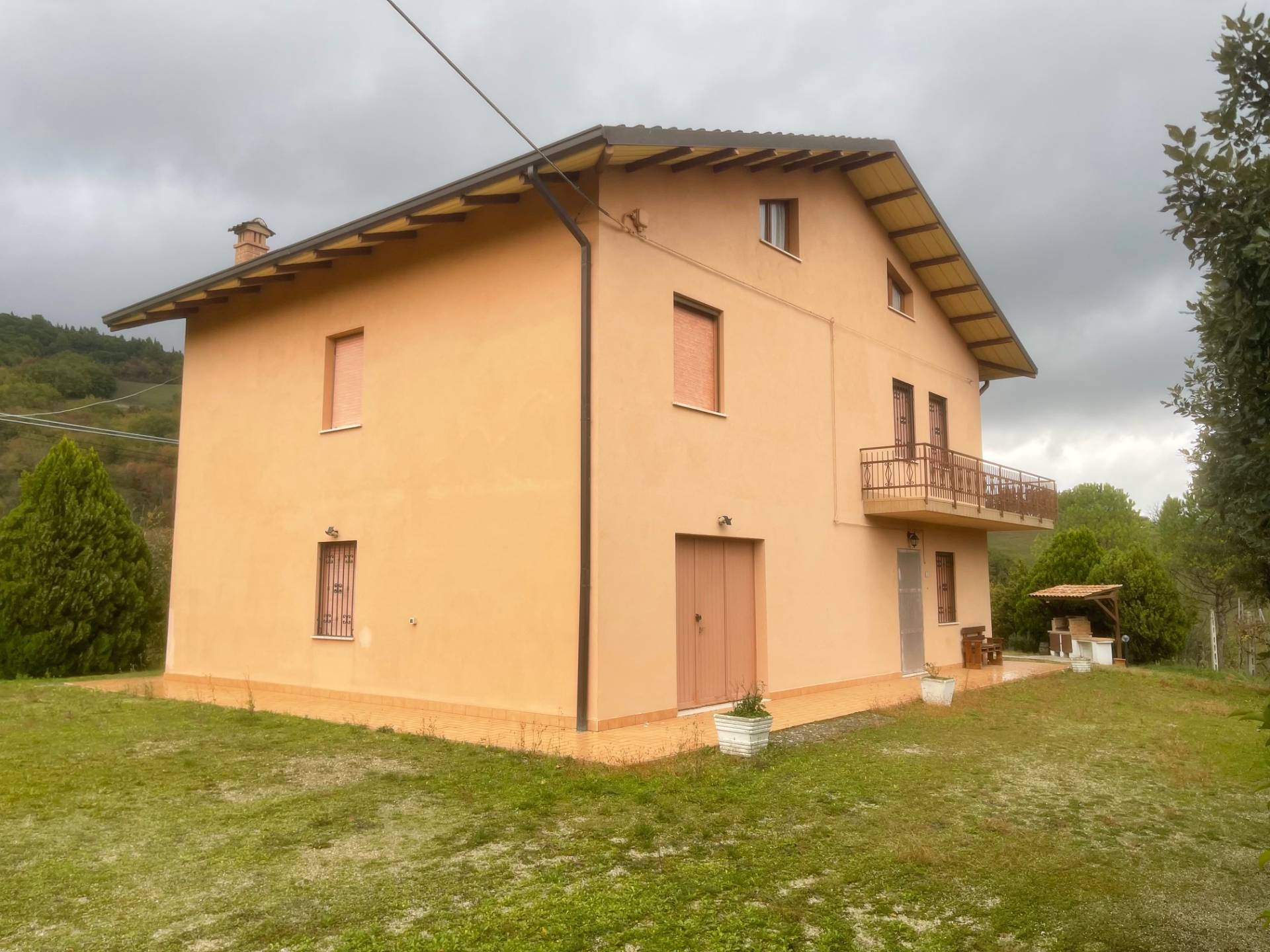 Casa singola in vendita a Sassoferrato, Frazioni Periferiche