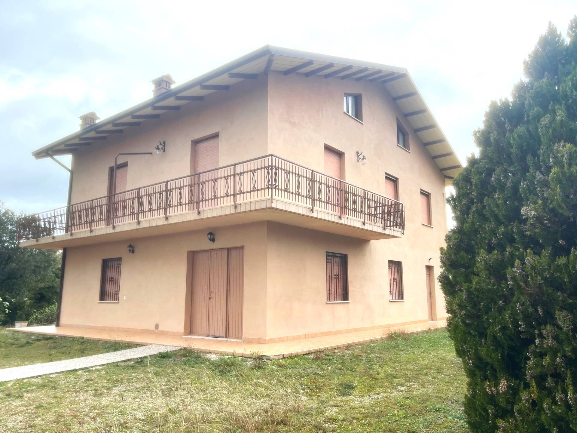 Casa singola in vendita a Sassoferrato, Frazioni Periferiche