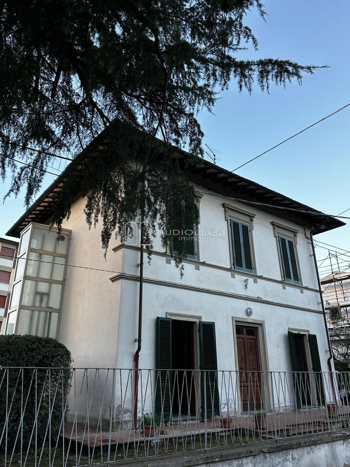 Casa indipendente con giardino, Pisa porta a lucca