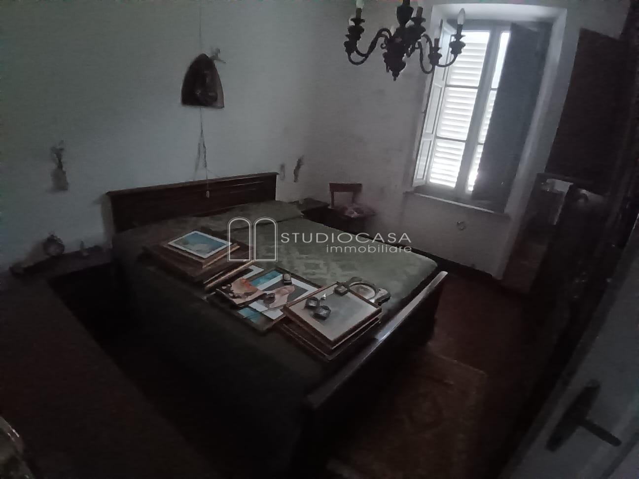 Casa indipendente da ristrutturare a San Giuliano Terme