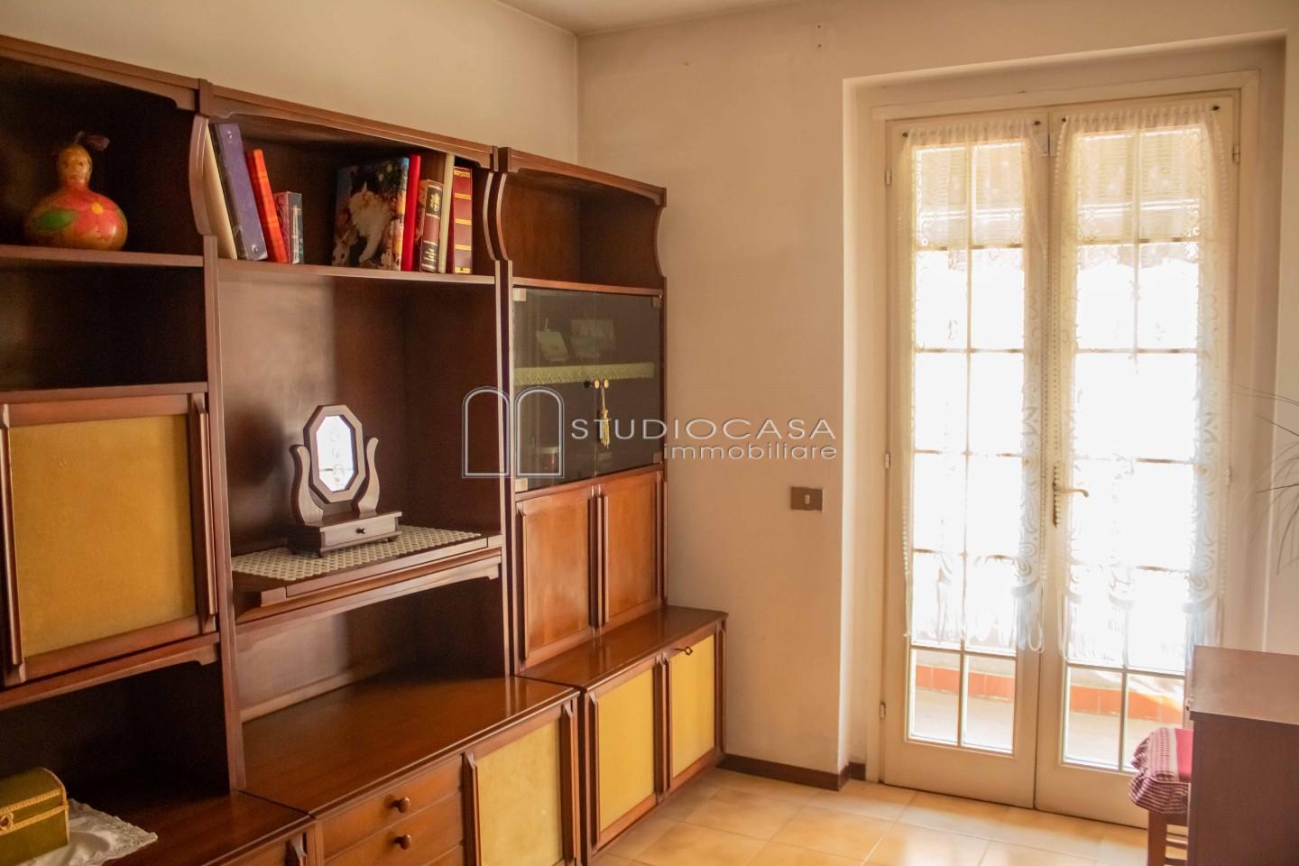 Villa con giardino, San Giuliano Terme gello