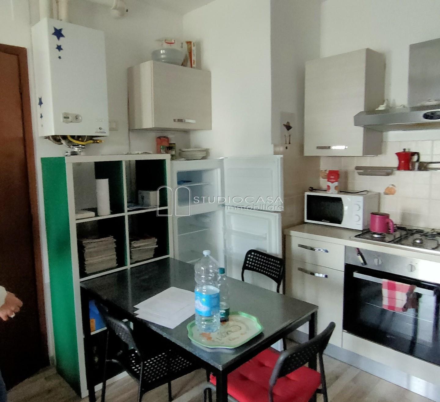 Bilocale arredato in affitto, Pisa nova