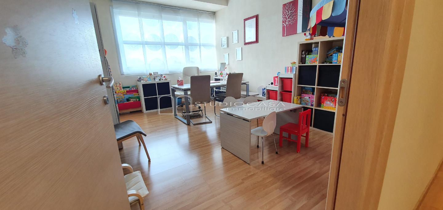 Attivit� commerciale in affitto/gestione, Pisa la fontina