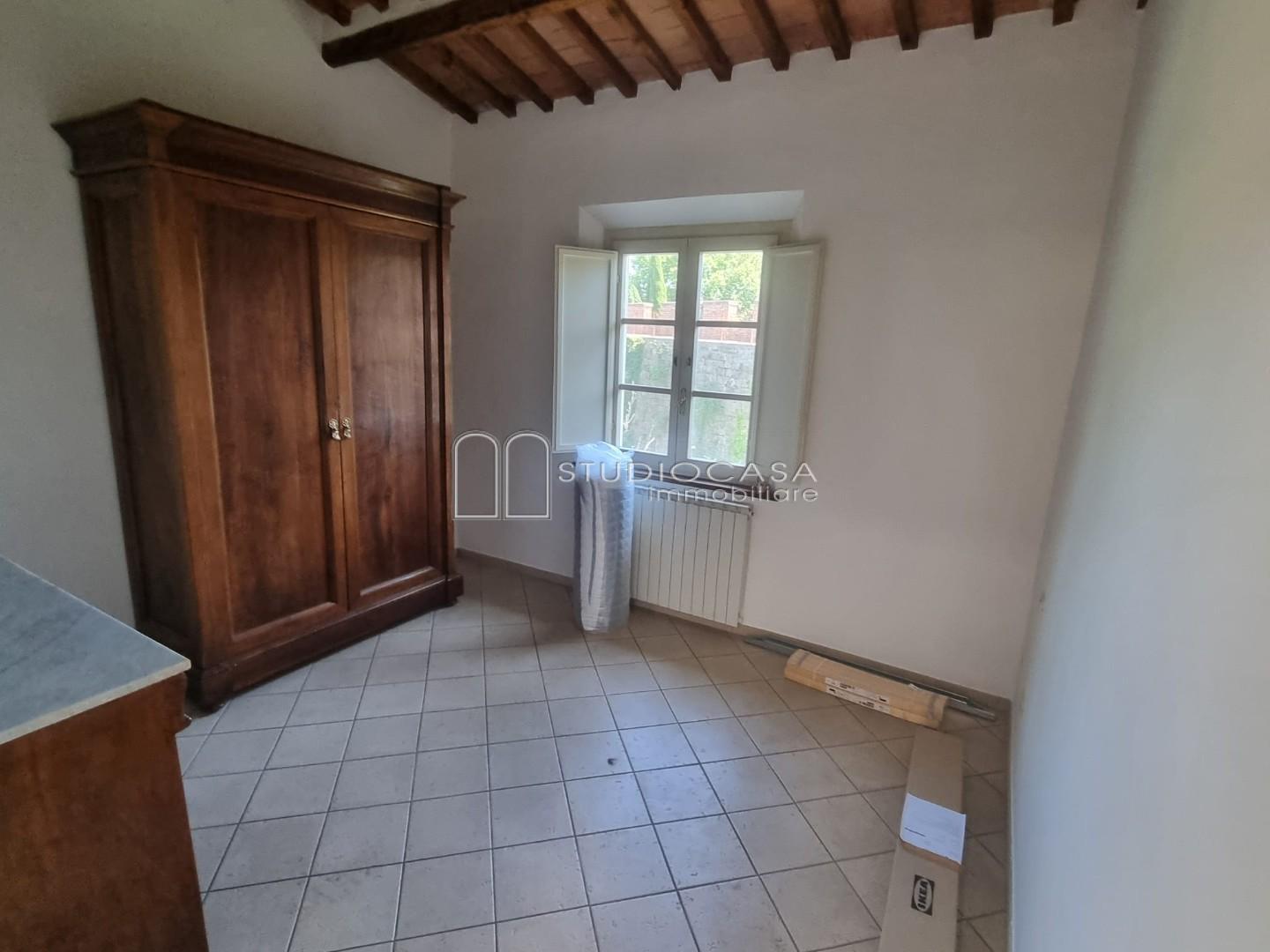 Quadrilocale arredato in affitto, Pisa santa marta