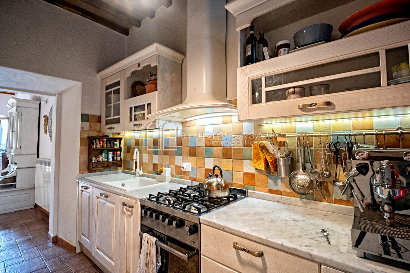 Casa indipendente con giardino a Calci