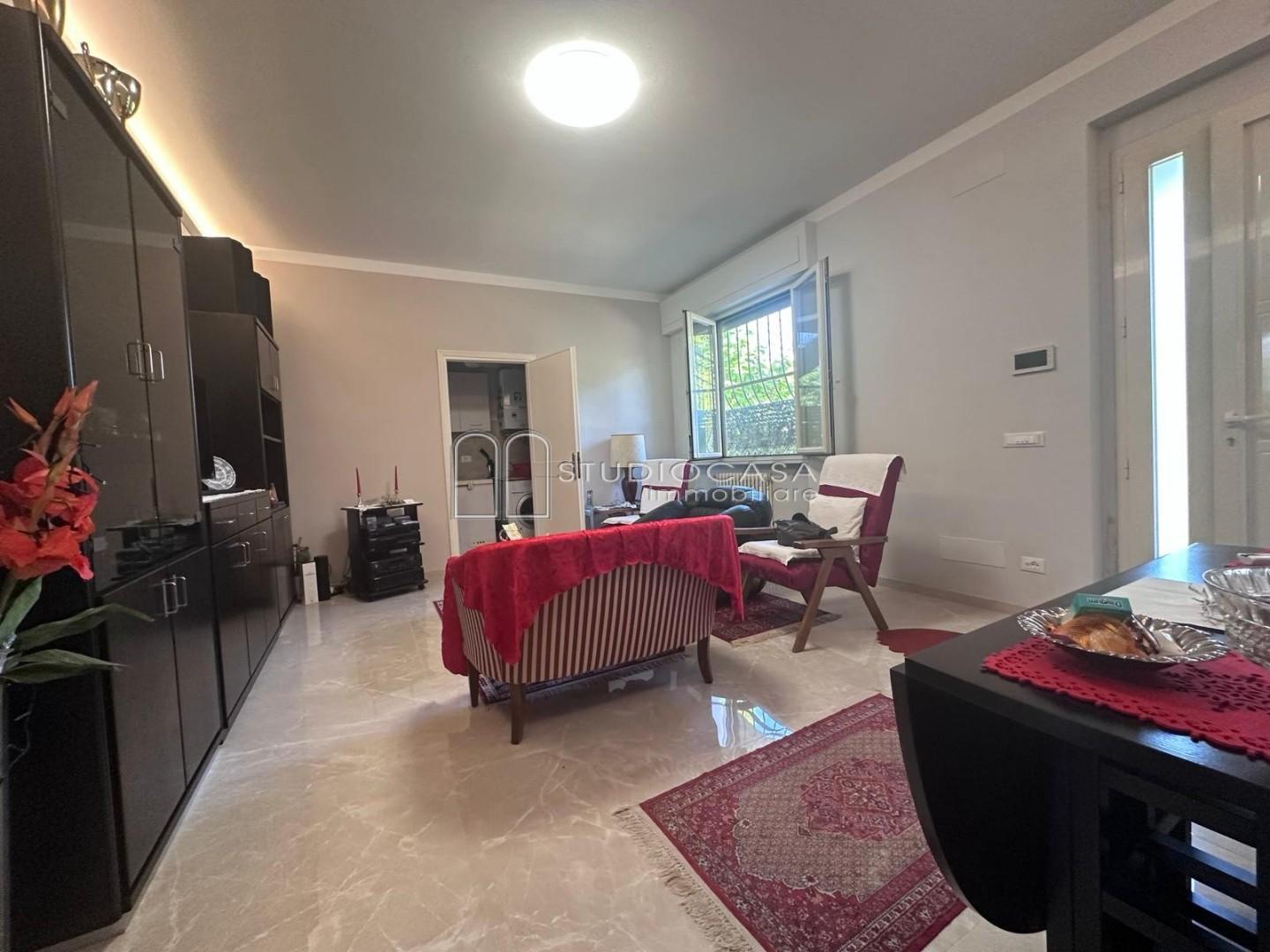 Villa con giardino, Pisa putignano no