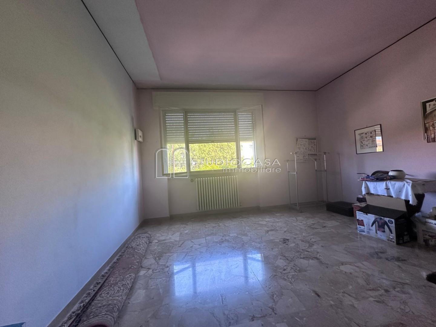 Villa con giardino, Pisa putignano no