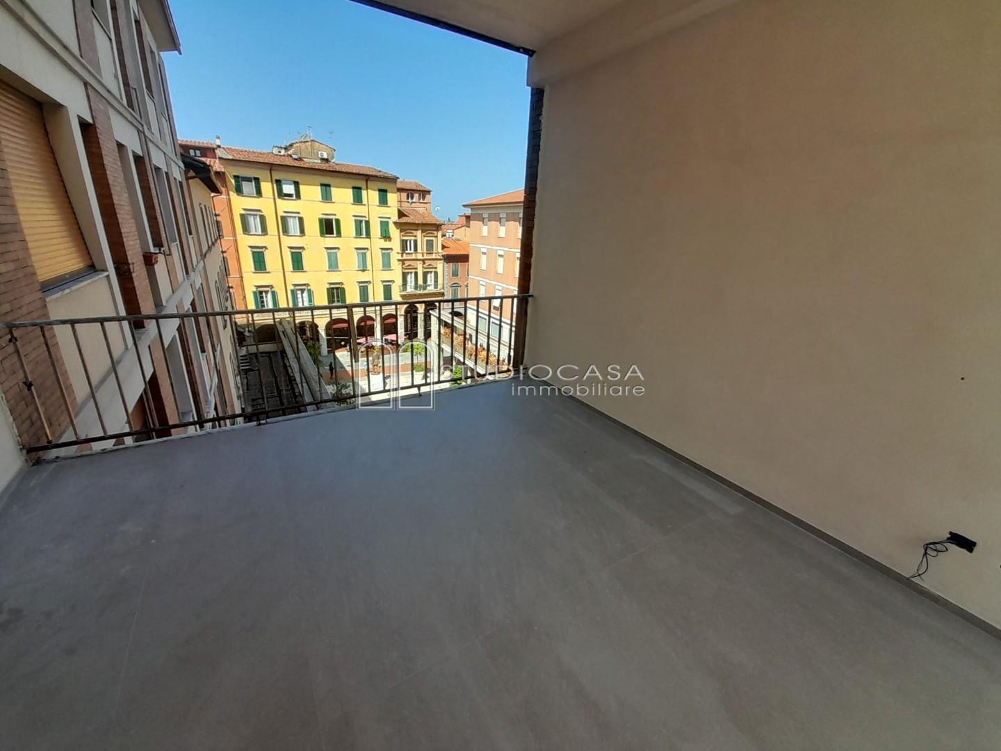 Attico con terrazzo, Pisa san francesco