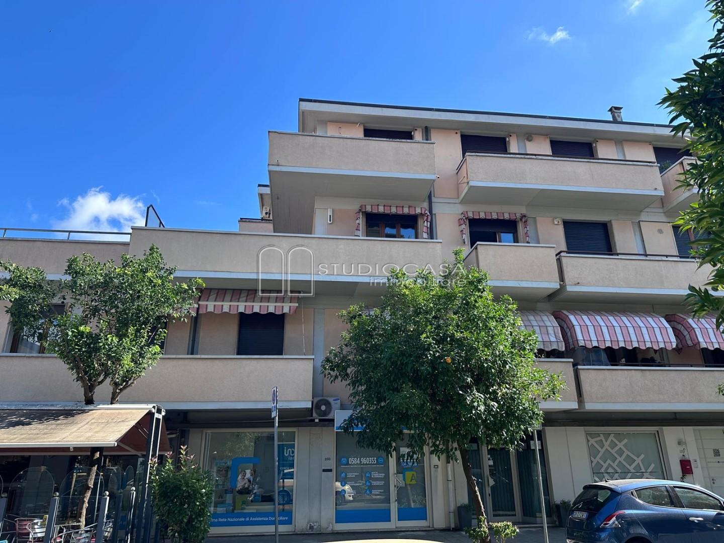 Quadrilocale in vendita, Viareggio centro mare