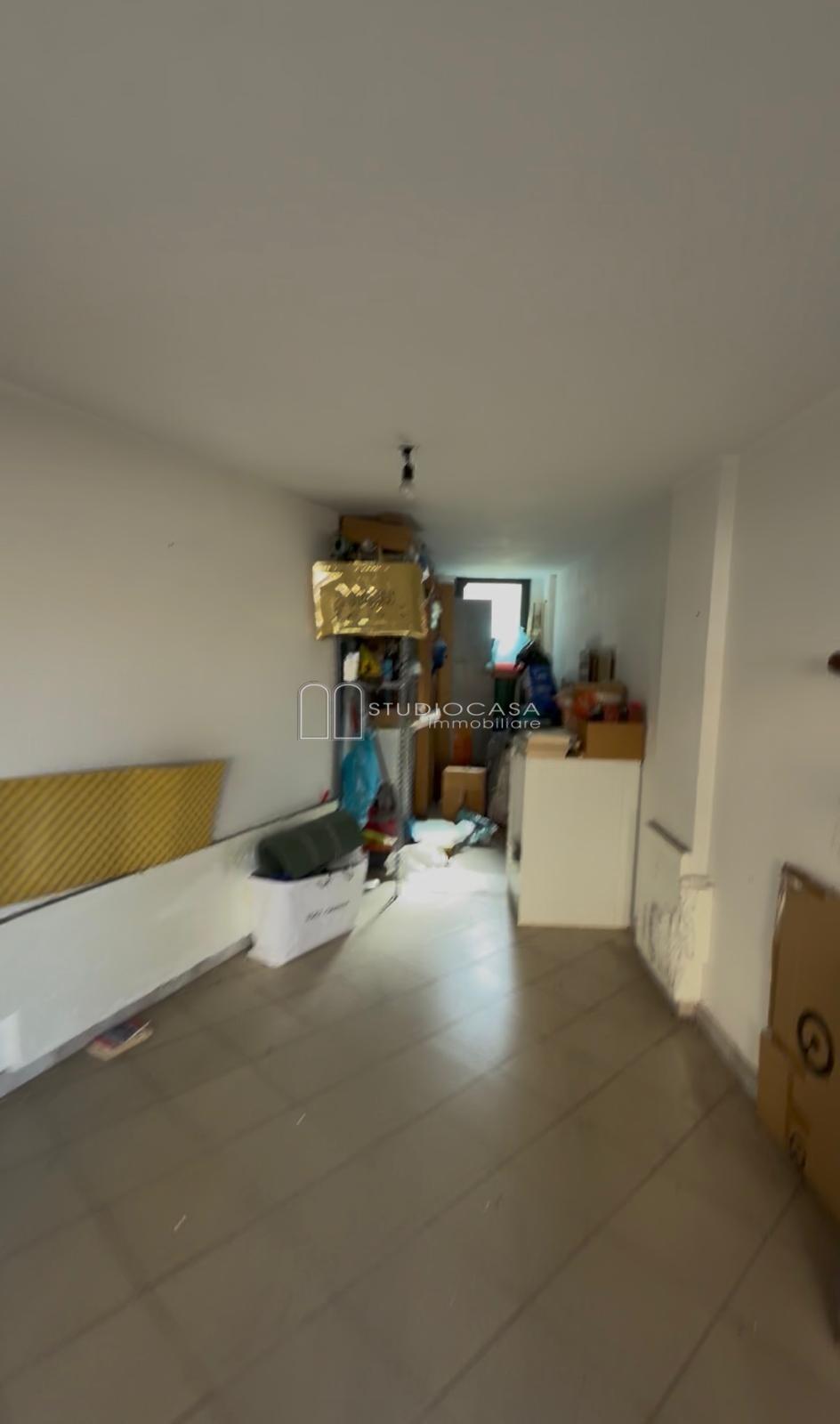 Villa con giardino, Pisa putignano no