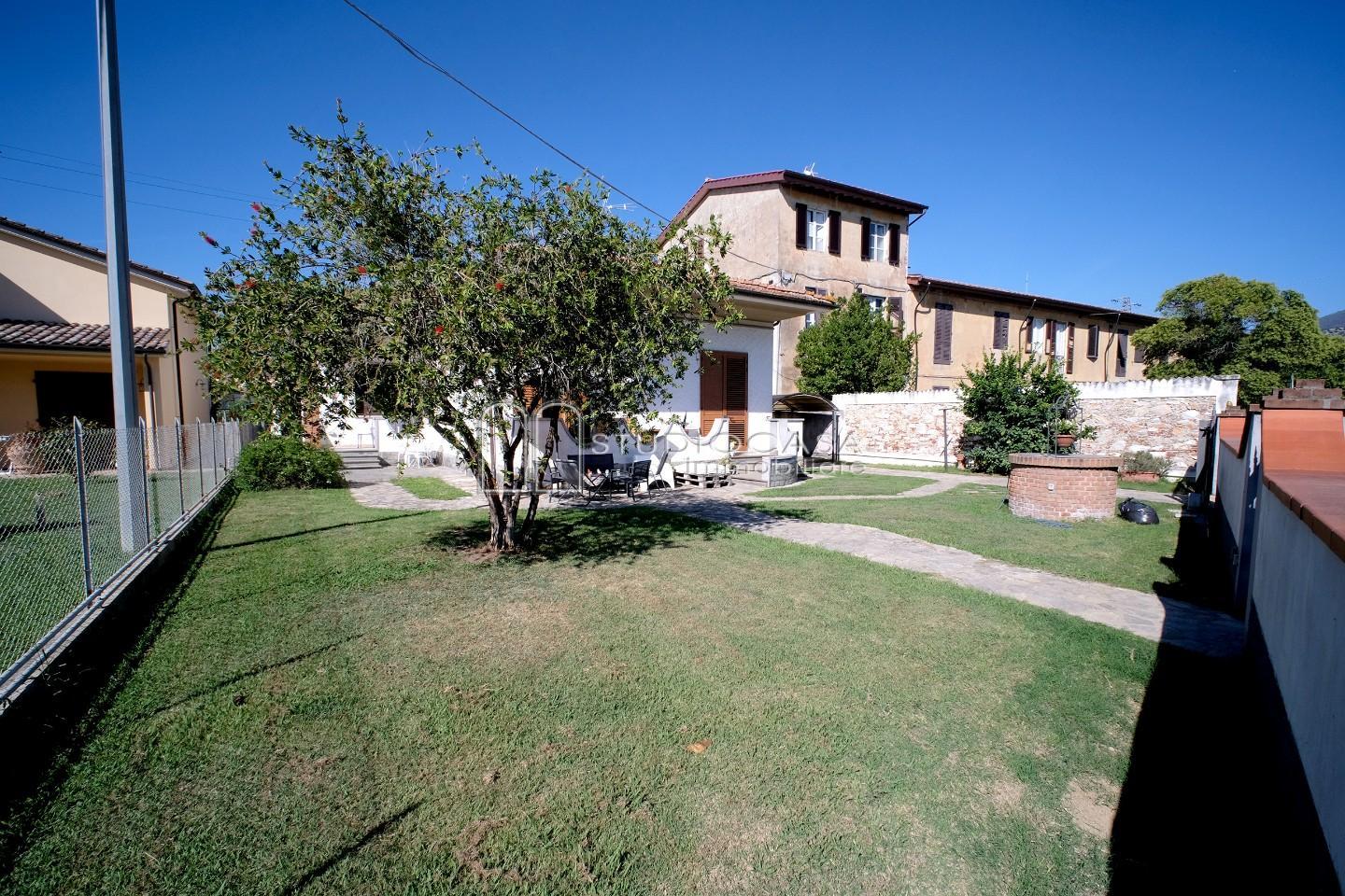 Casa indipendente con giardino, San Giuliano Terme gello