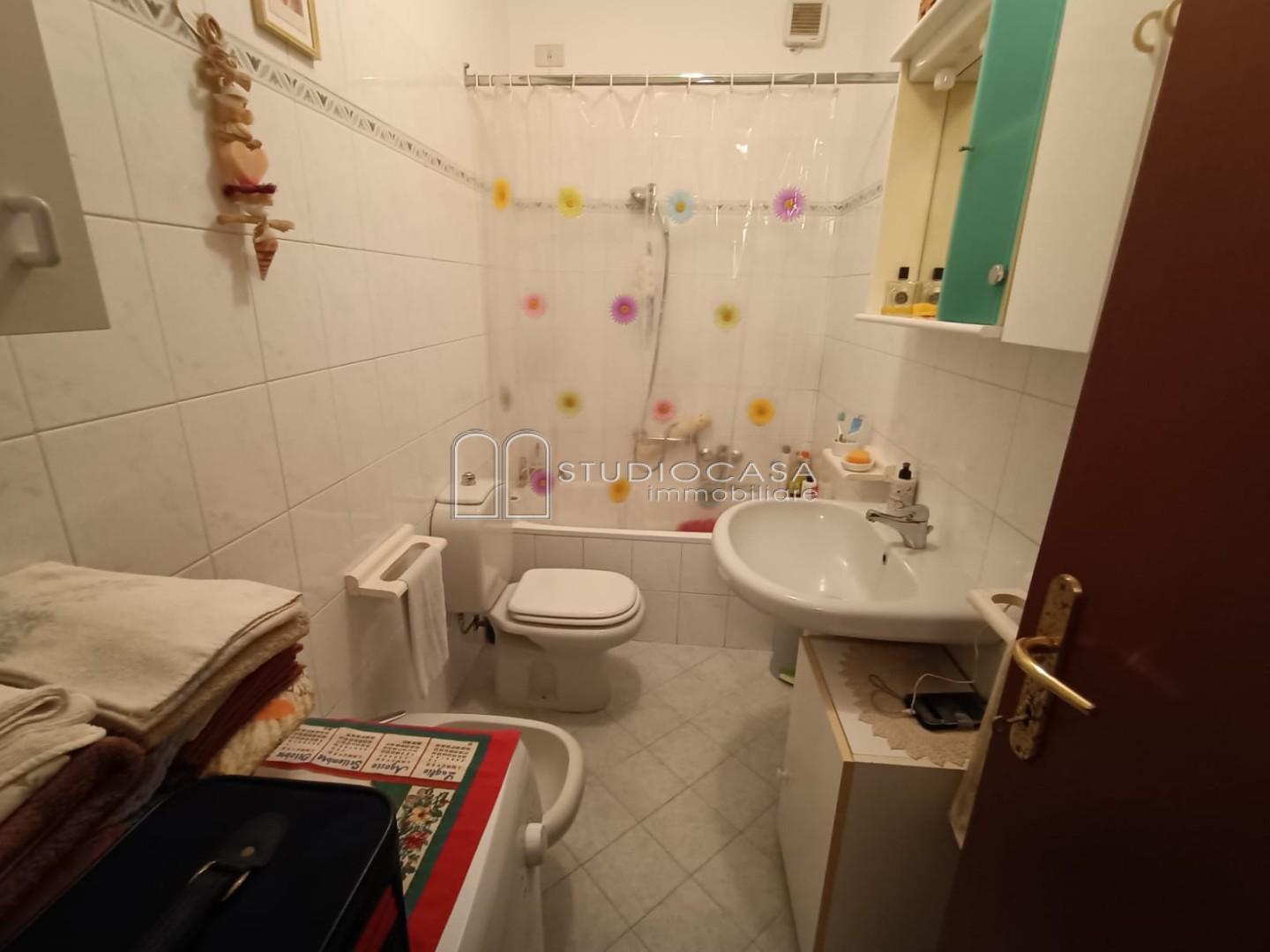 Bilocale arredato in affitto a Calci