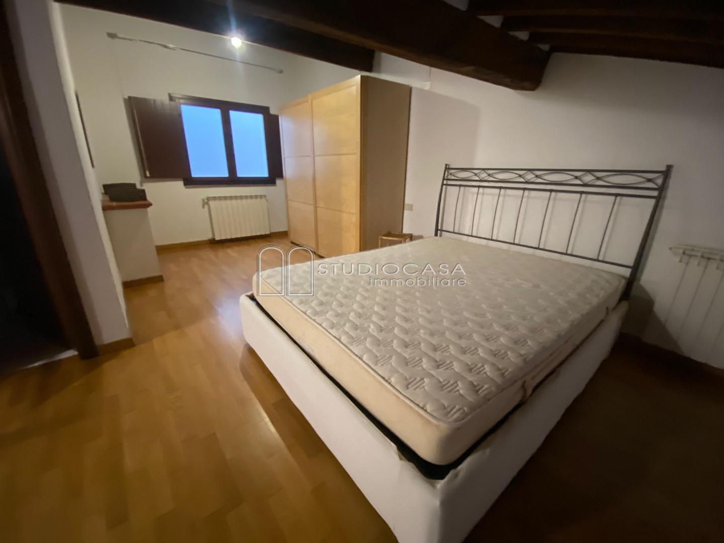 Bilocale arredato in affitto, Pisa san francesco
