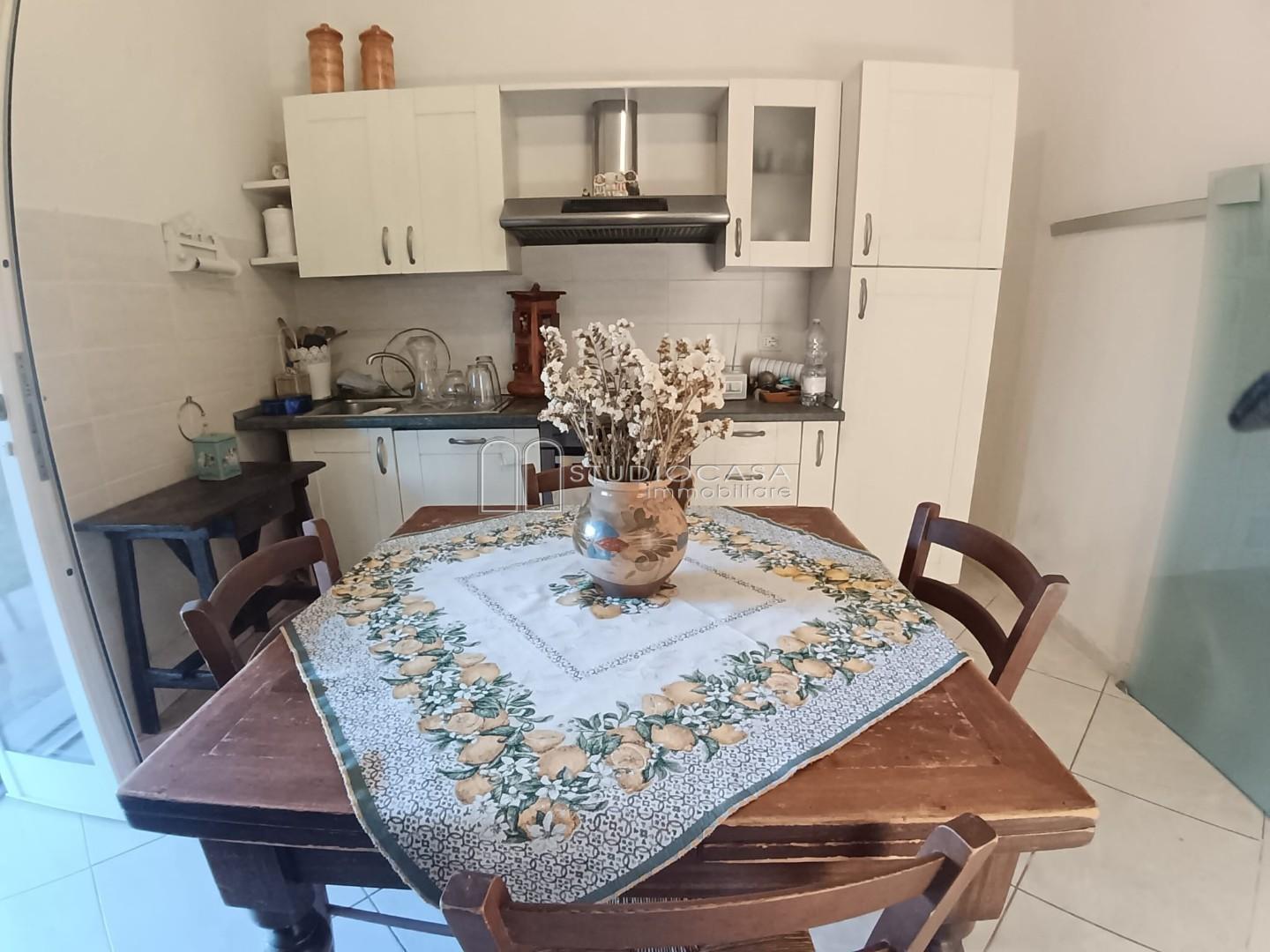 Villa Quadrifamiliari con giardino, Pisa ingegneria