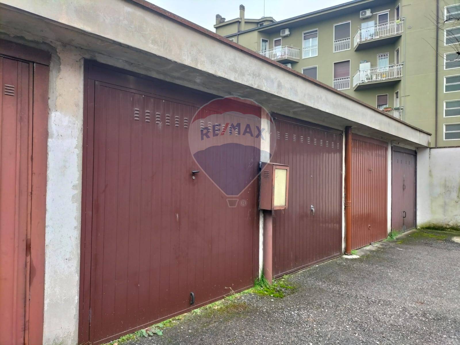 Box/Garage 14mq in vendita a San Giuliano Milanese