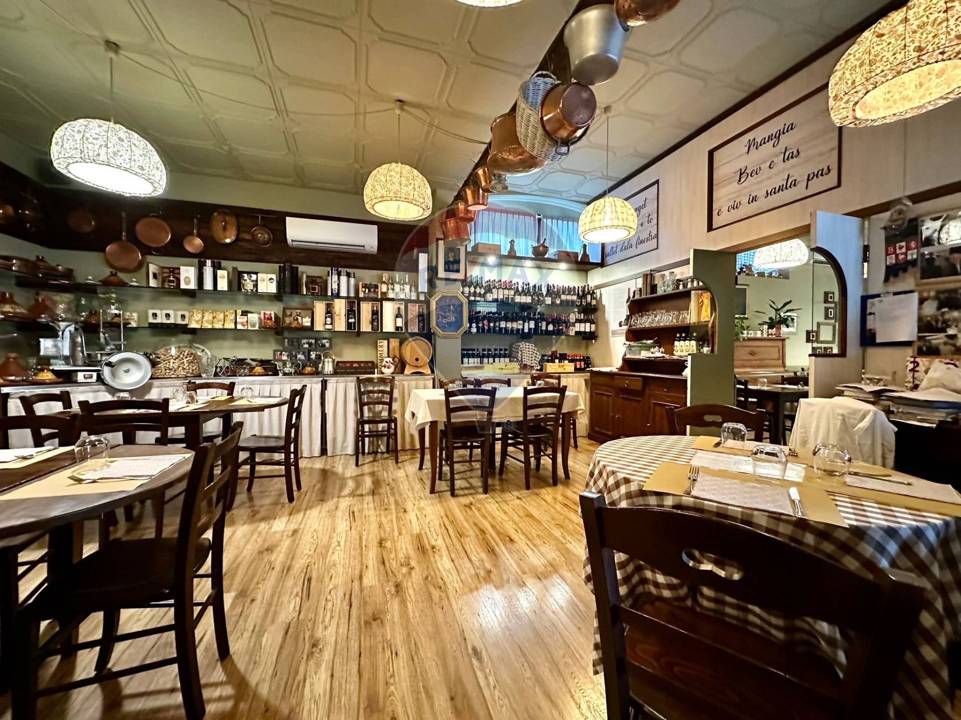 Negozio in vendita a Legnano, San Martino