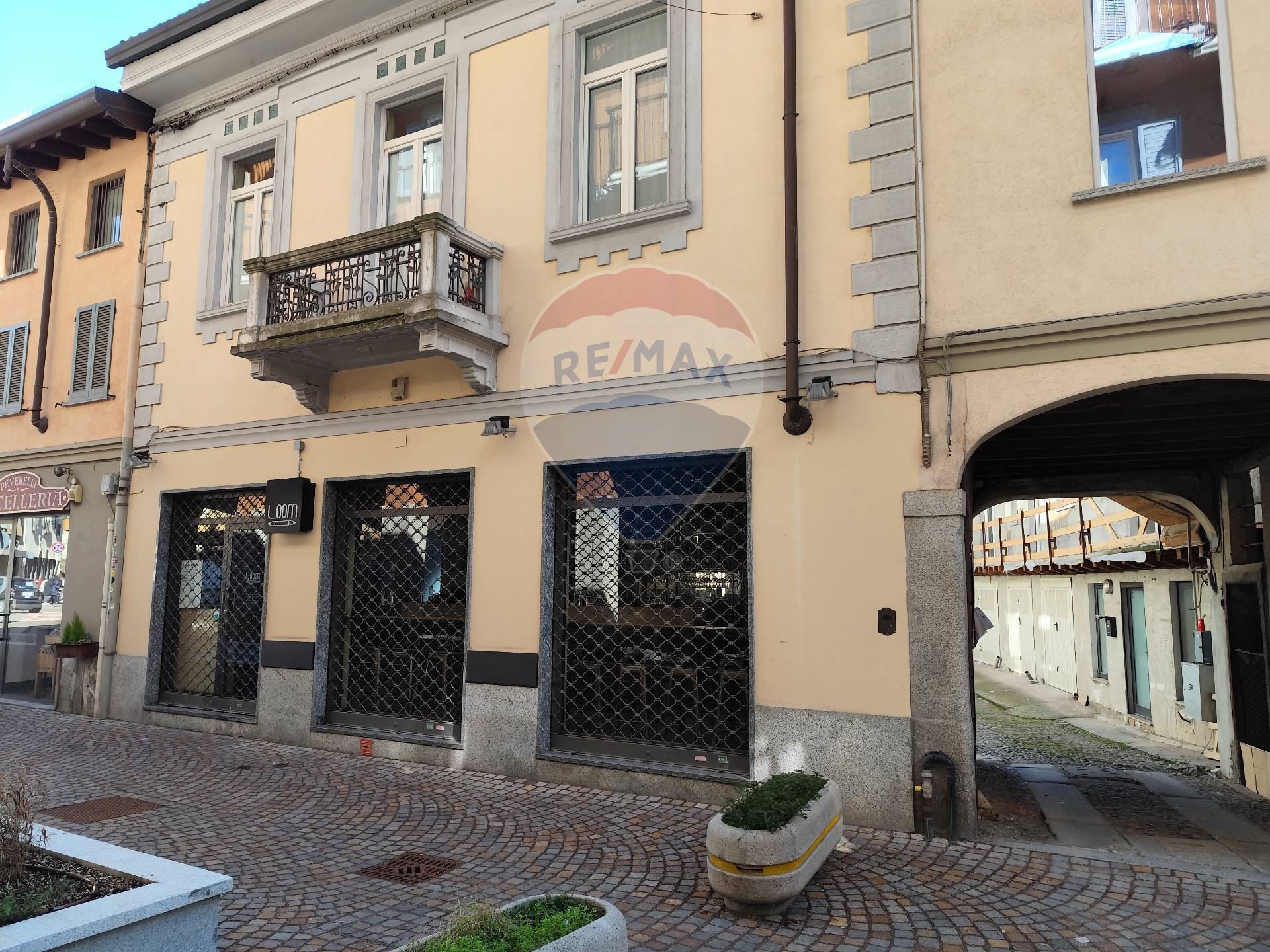 Negozio in vendita a Busto Arsizio, Centro