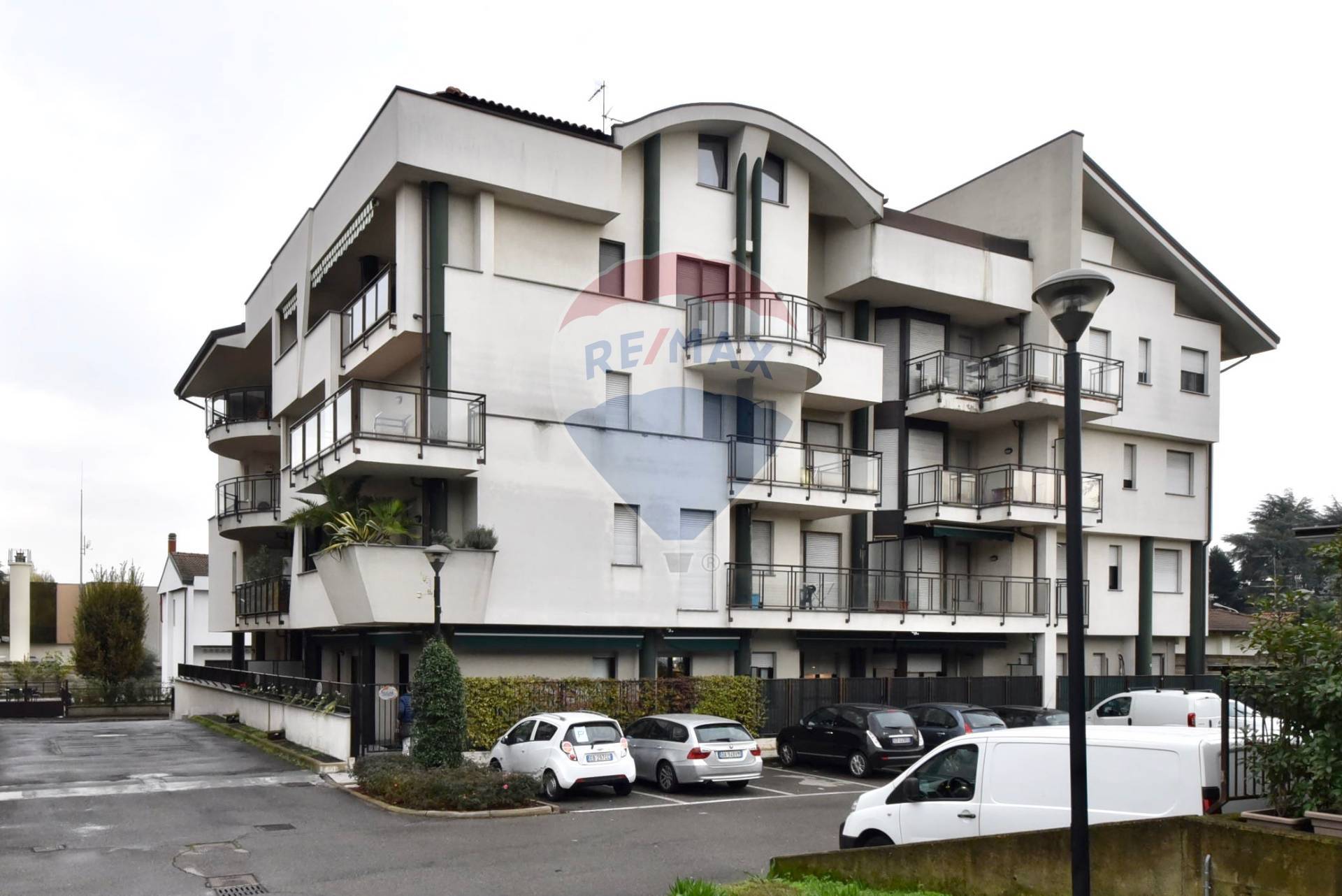 Ufficio in affitto a Legnano, San Martino