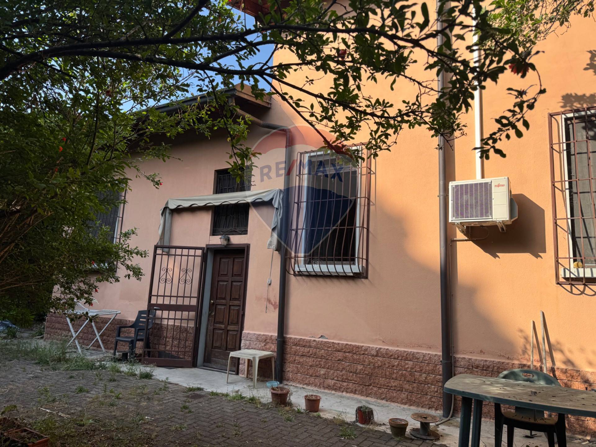 Villetta bifamiliare in vendita a Rescaldina