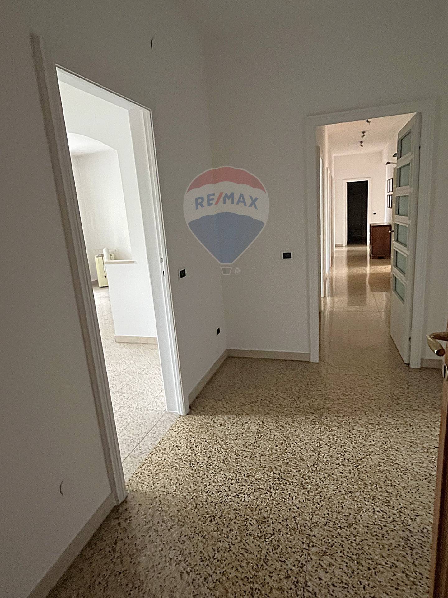 Appartamento in vendita a Legnano, San Domenico