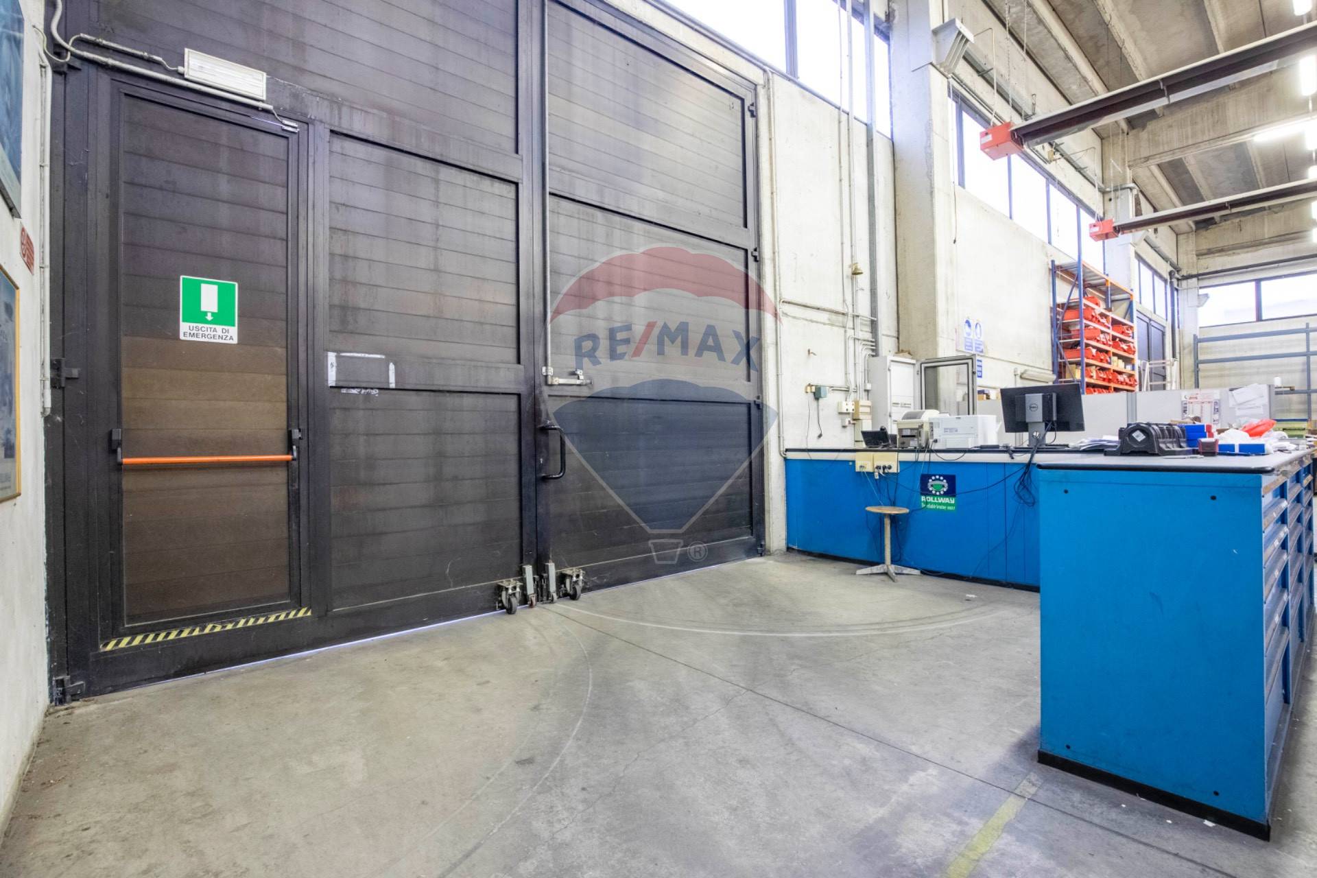 Capannone Industriale in vendita a Nerviano