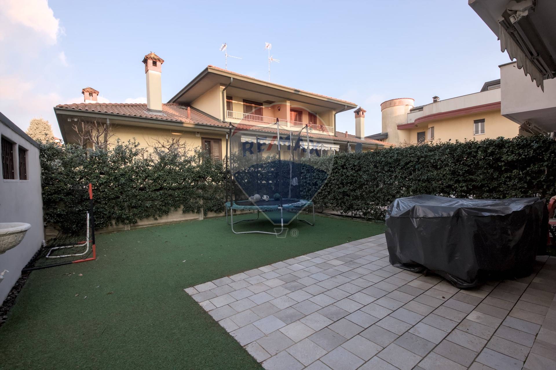 Villa a schiera in vendita a Canegrate