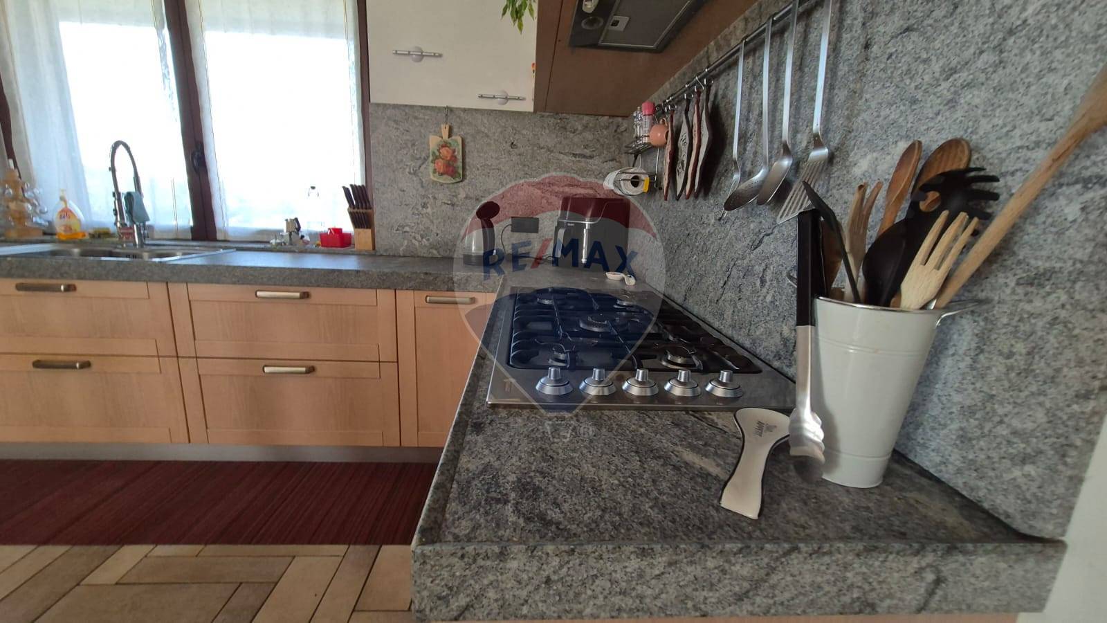 Villa singola in vendita a Cassano Magnago