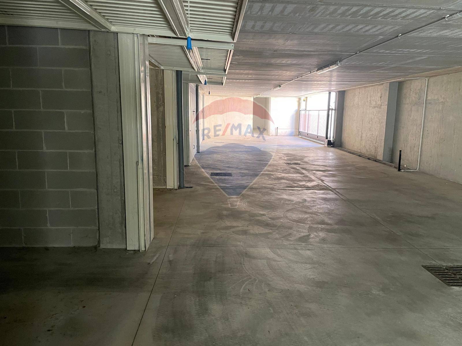 Garage/Box in vendita a Castellanza