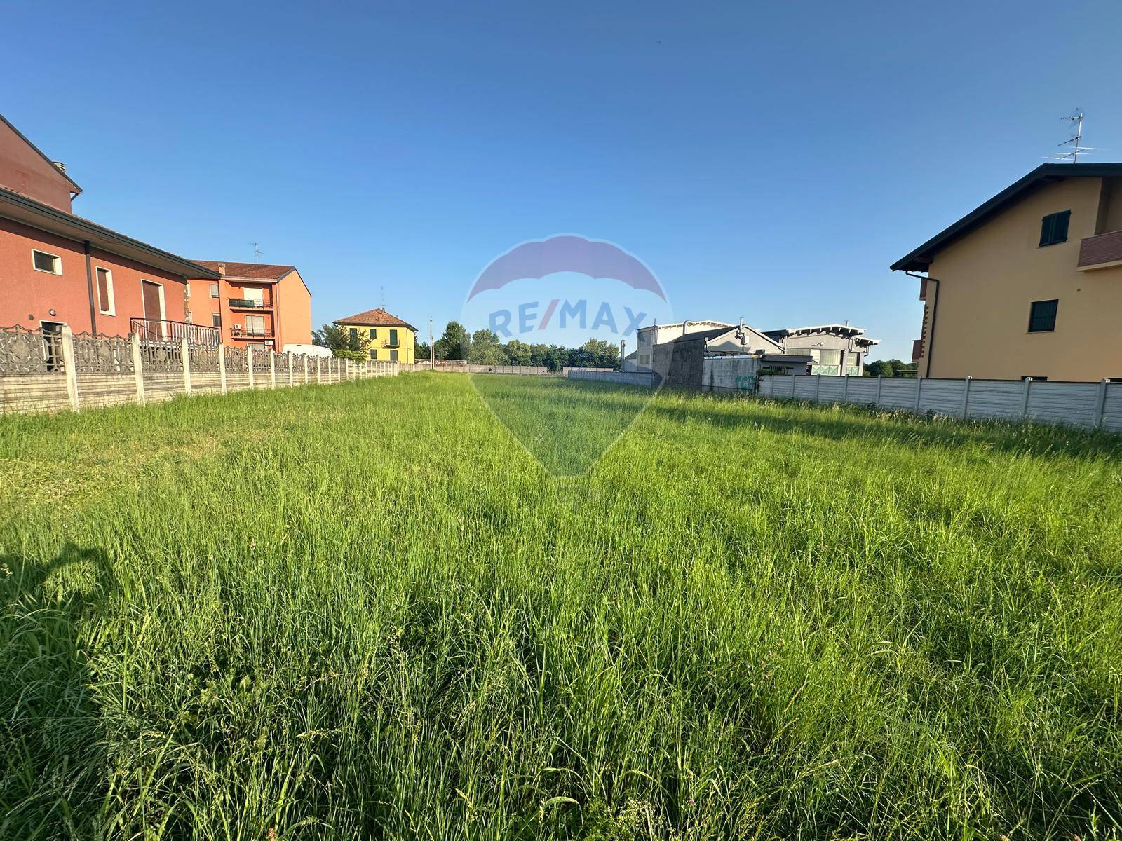 Terreno Edificabile in vendita a Pogliano Milanese