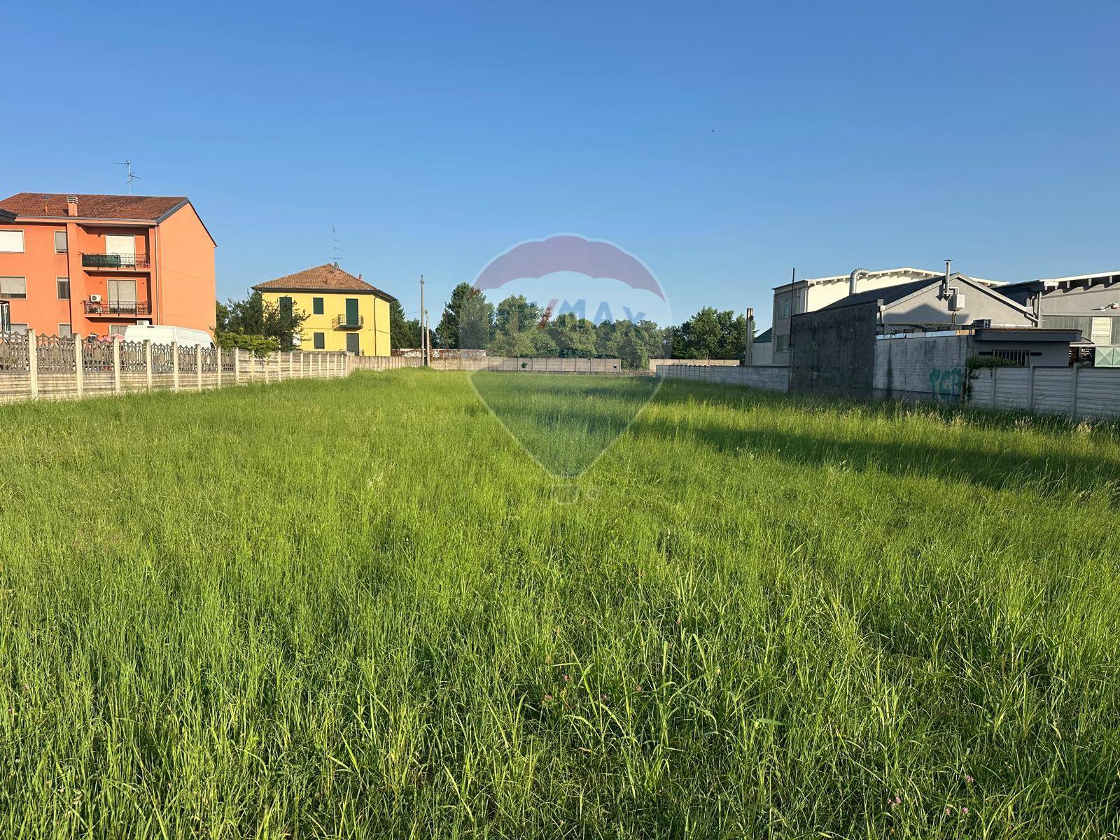Terreno Edificabile in vendita a Pogliano Milanese