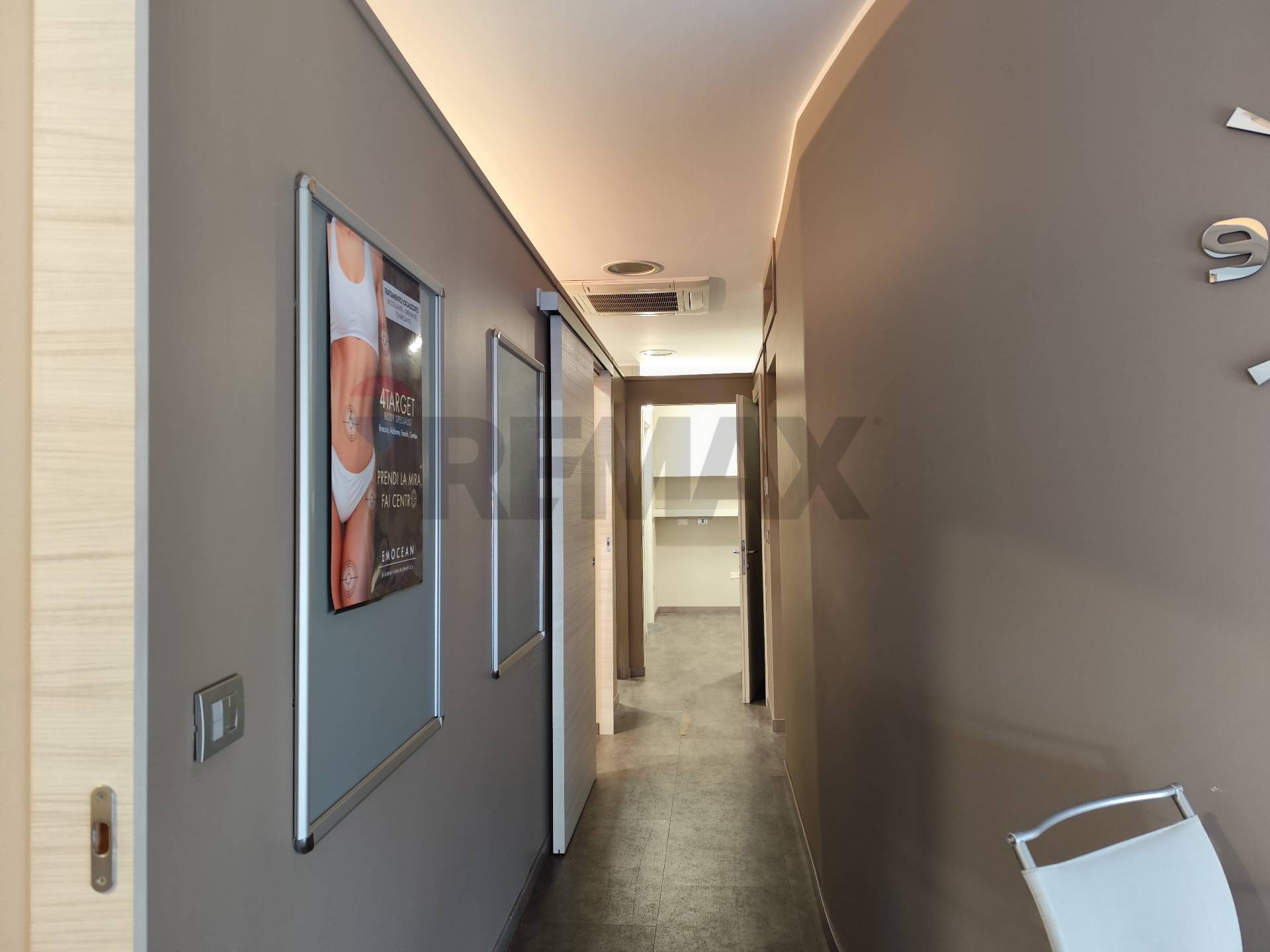 Casa Indipendente in vendita a Villa Cortese