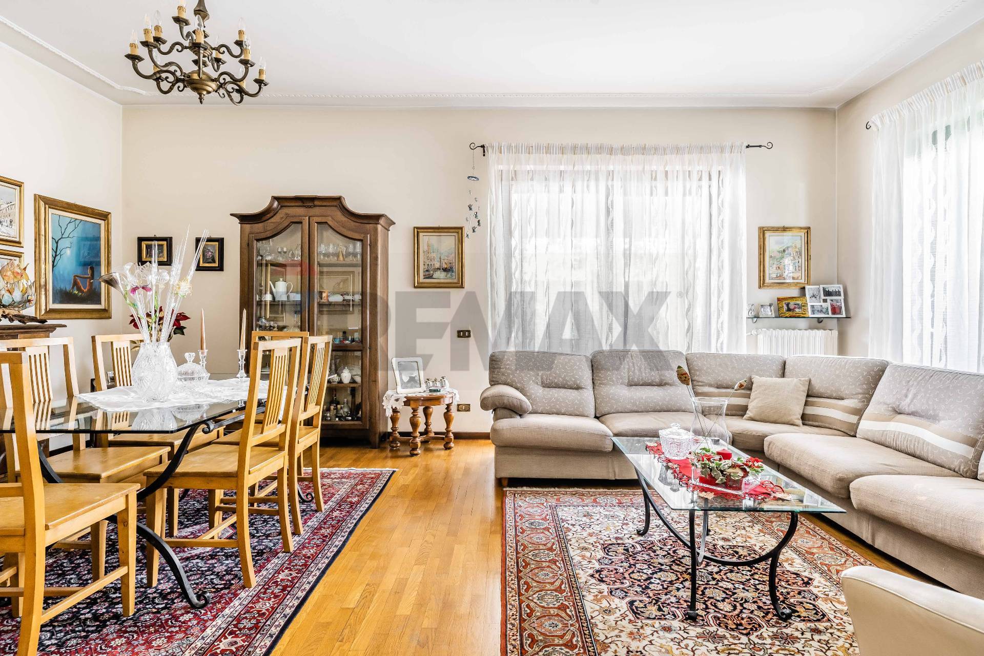 Villa singola in vendita a Busto Garolfo