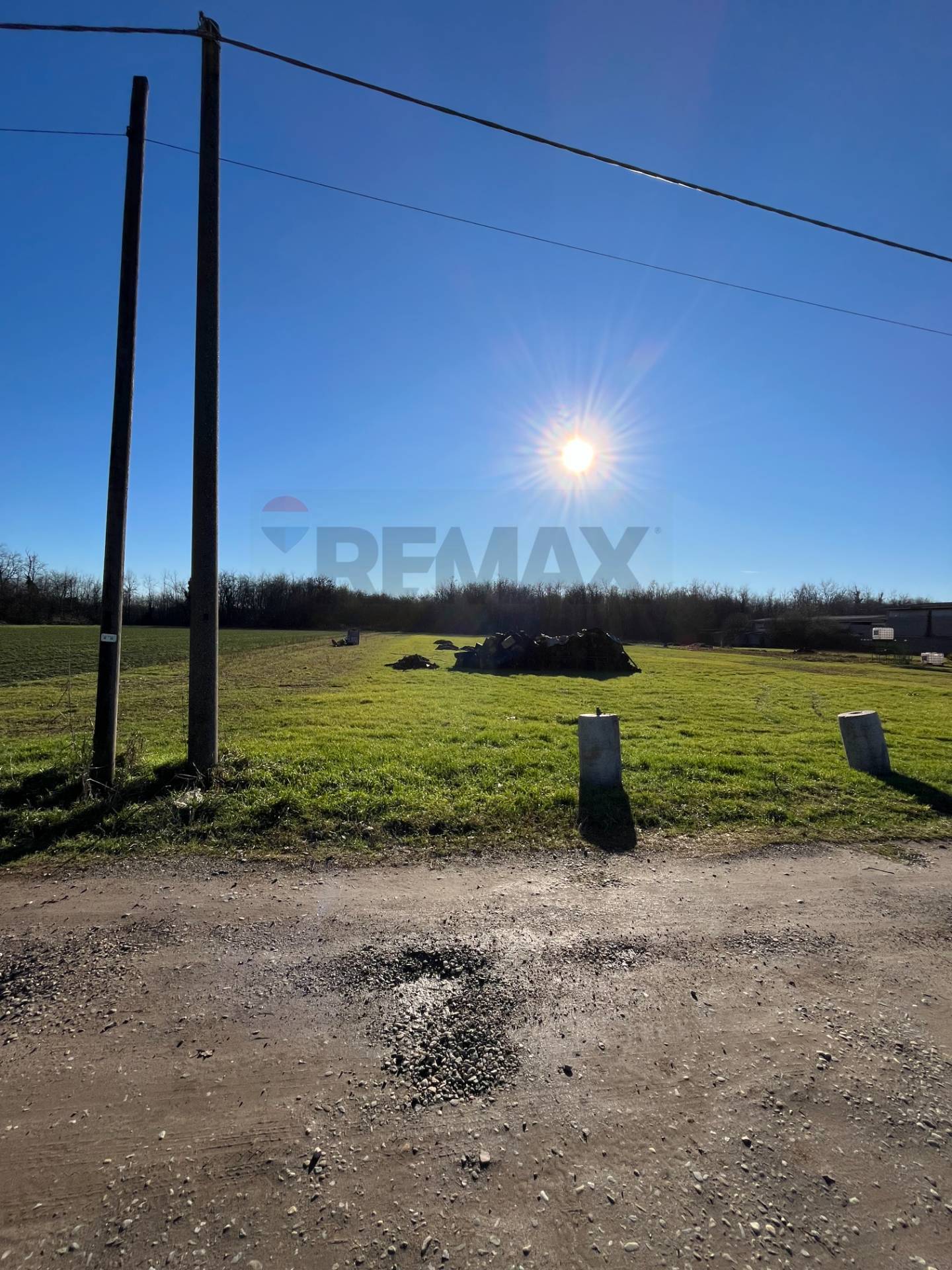 Terreno in vendita a Vanzaghello