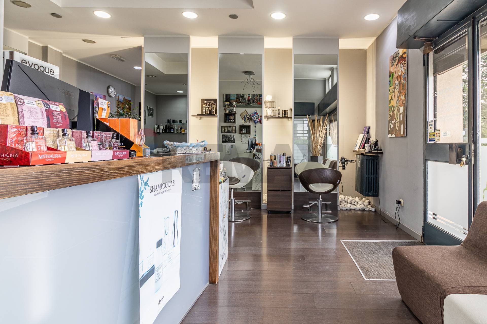 Negozio in vendita a Villa Cortese