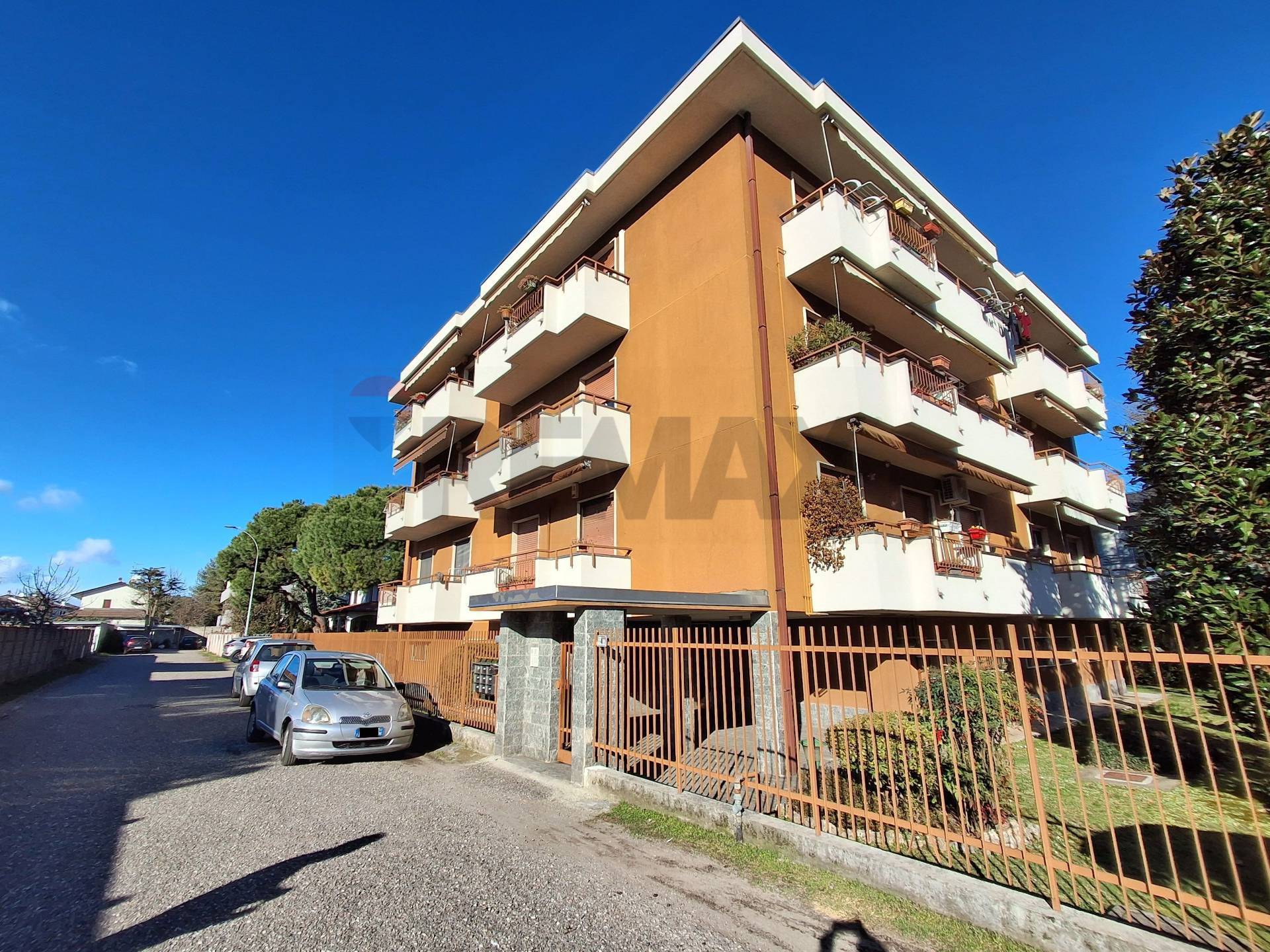 Appartamento in vendita a Olgiate Olona, Buon Ges