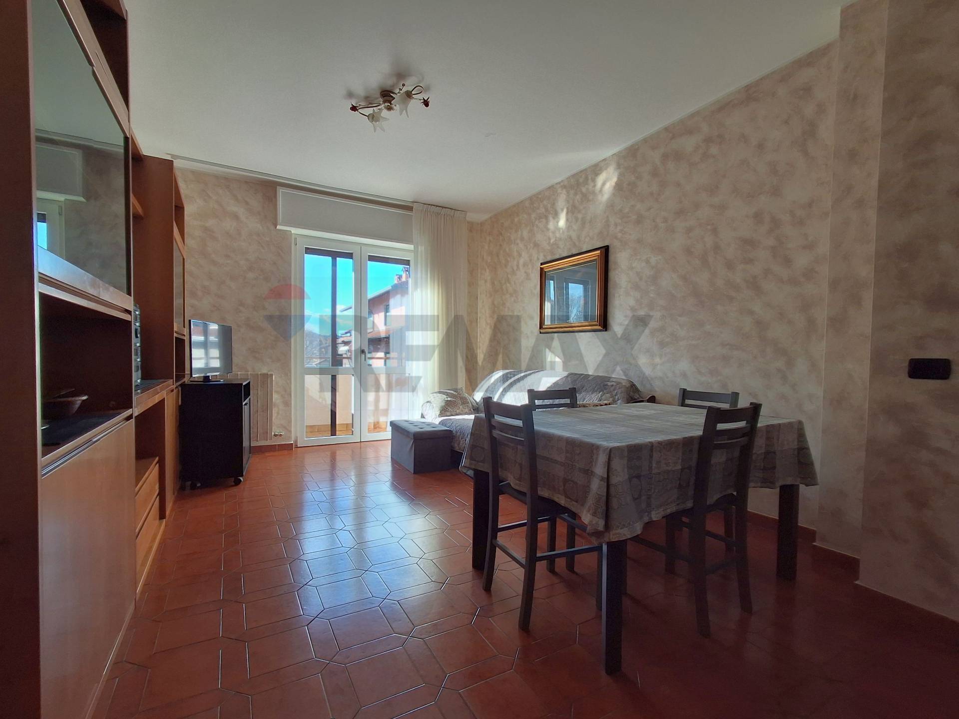 Appartamento in vendita a Olgiate Olona, Buon Ges